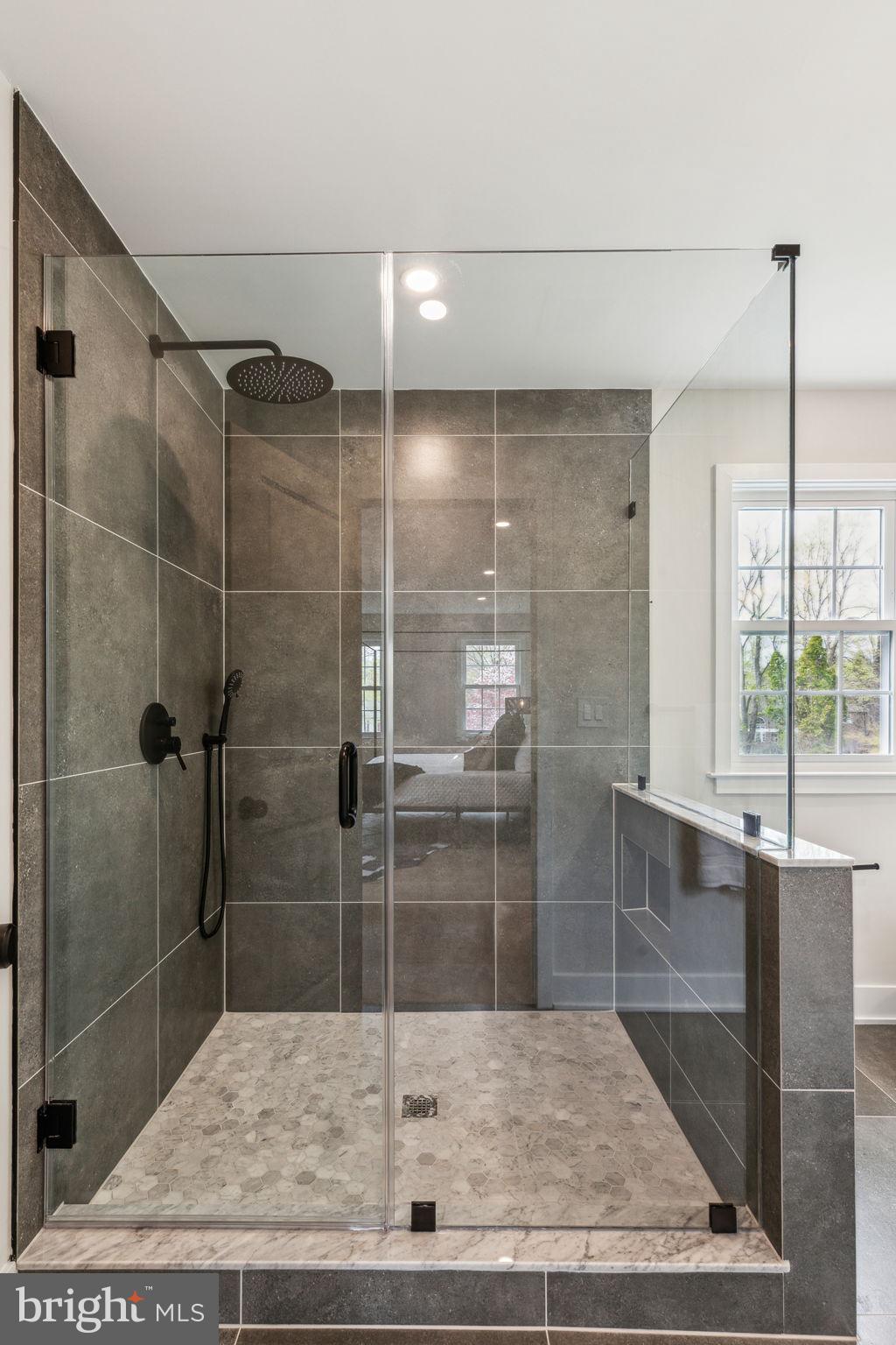 CARVERS RUN - Residential