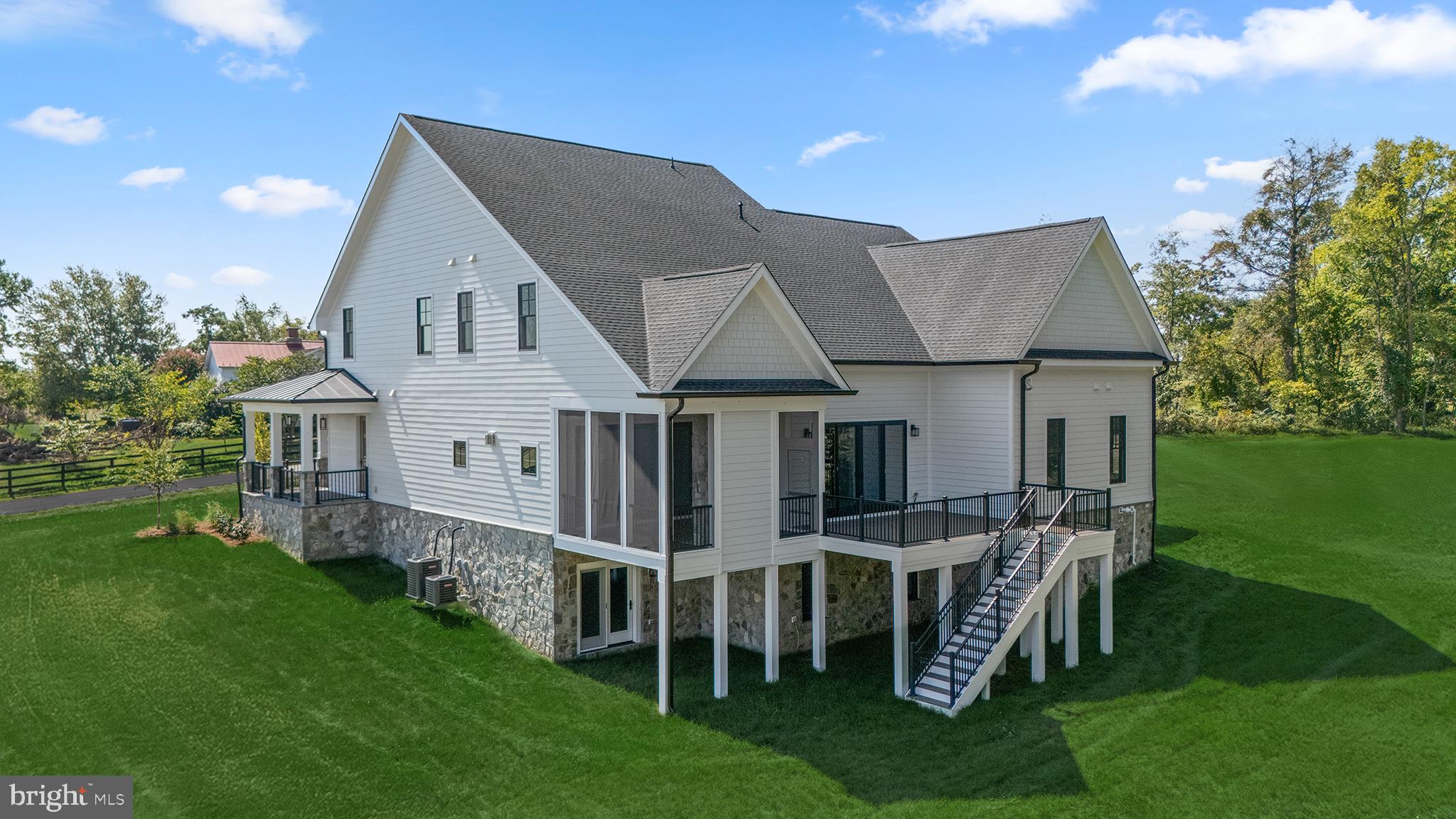 GLENMORE FARM - Residential