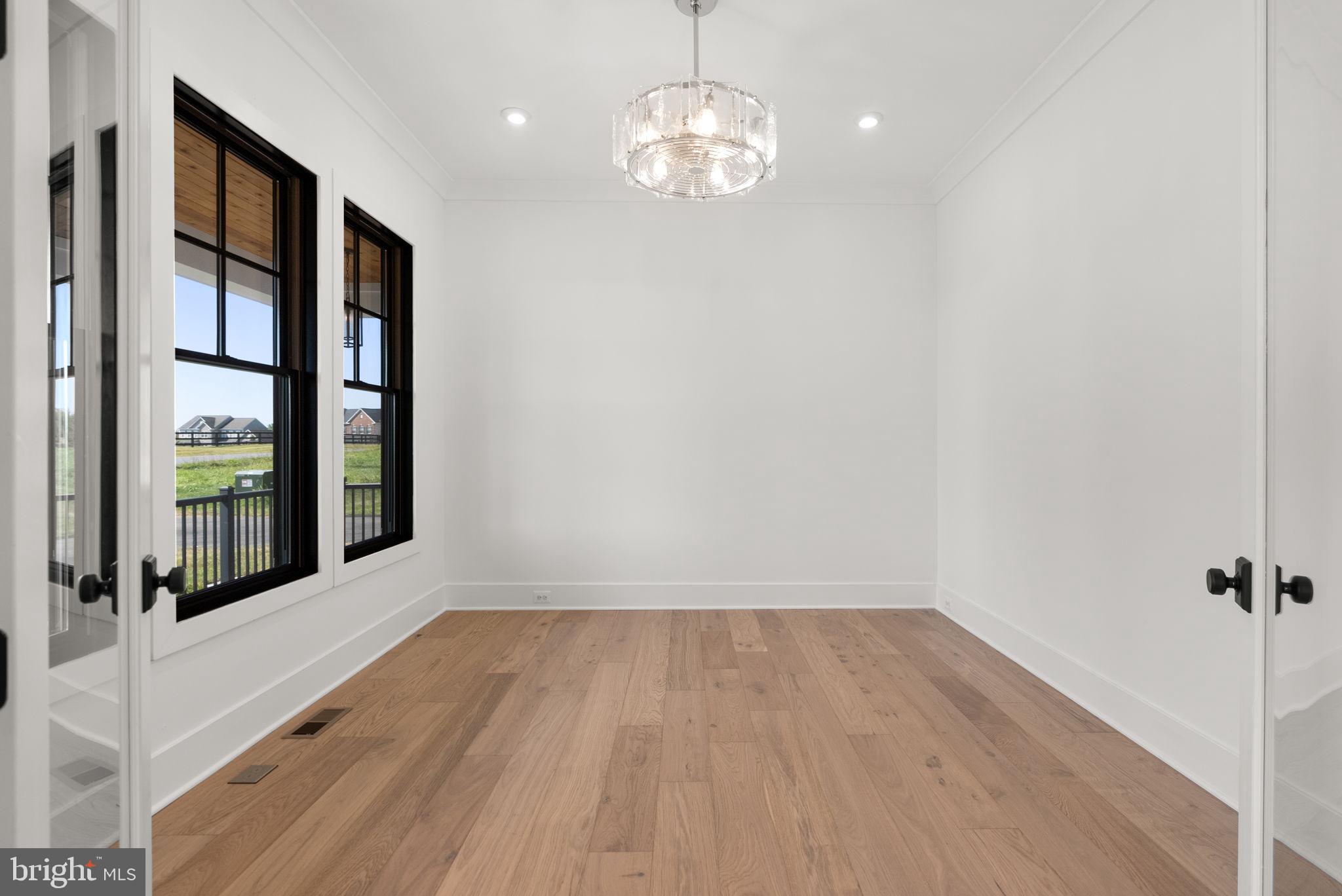 GLENMORE FARM - Residential