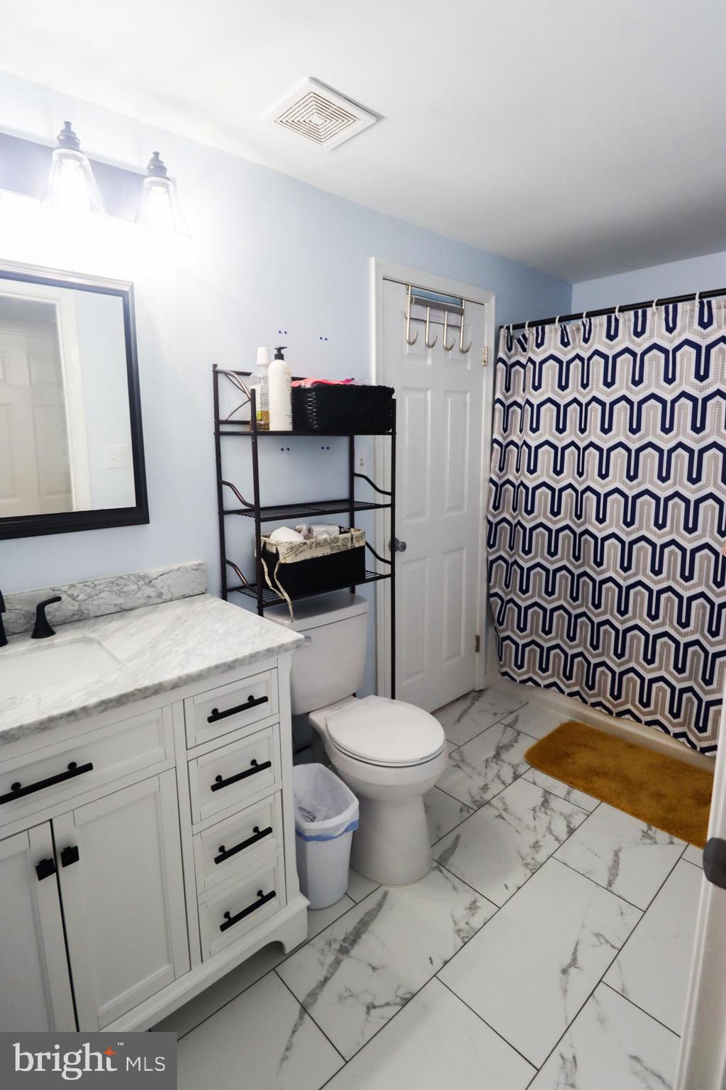 CLOVERLEAF TOWNHOUSES - Residential