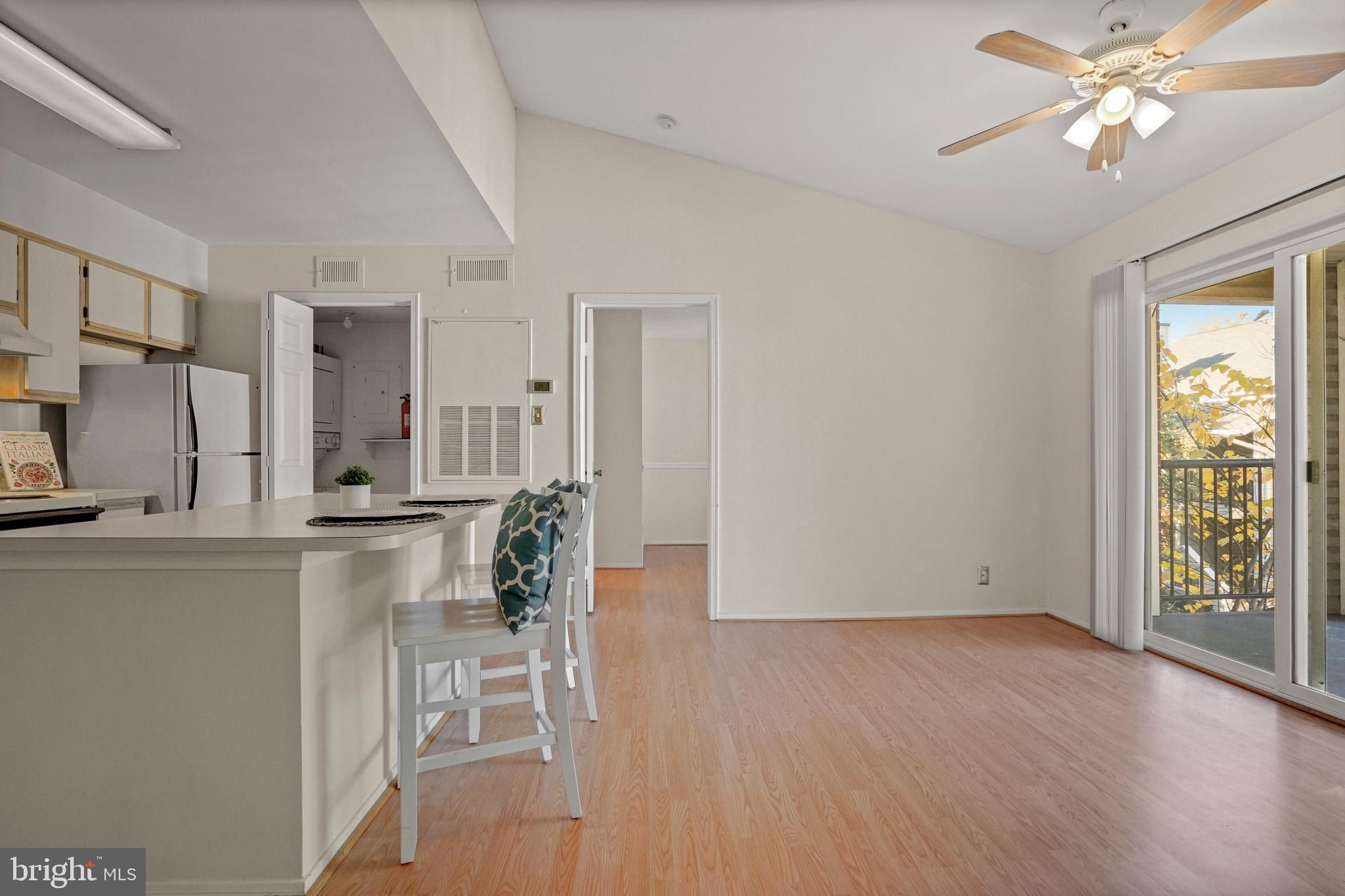 POINTE AT PARK CENTER - Residential