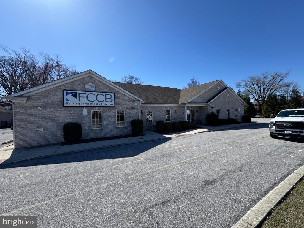 Photo of 584 - Unit #1 N Dupont Hwy, DOVER, DE 19901 (MLS # DEKT2043508)