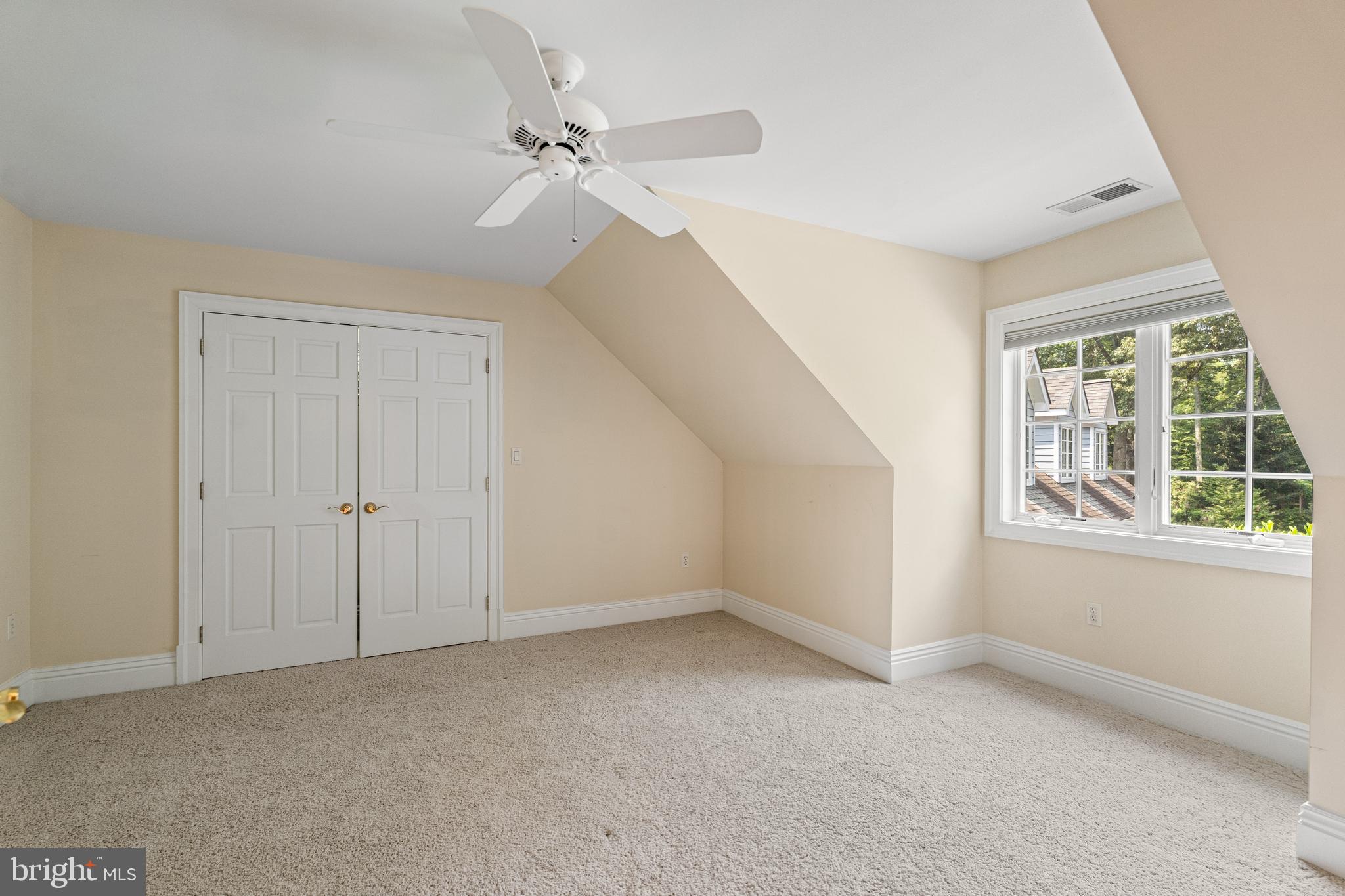 ARUNDEL BEACH - Residential