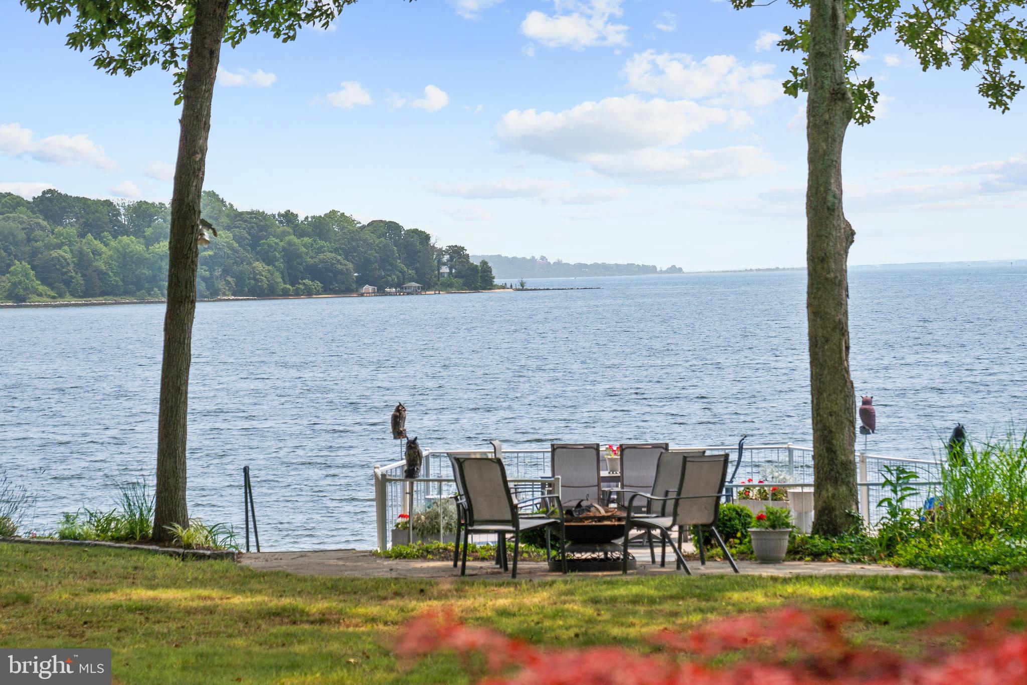ARUNDEL BEACH - Residential