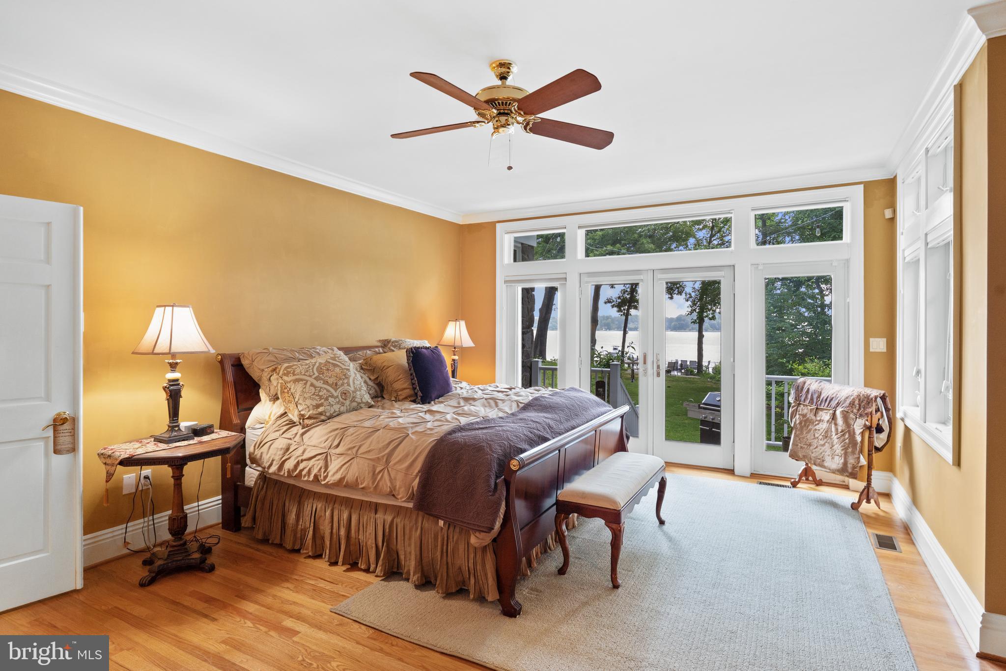 ARUNDEL BEACH - Residential