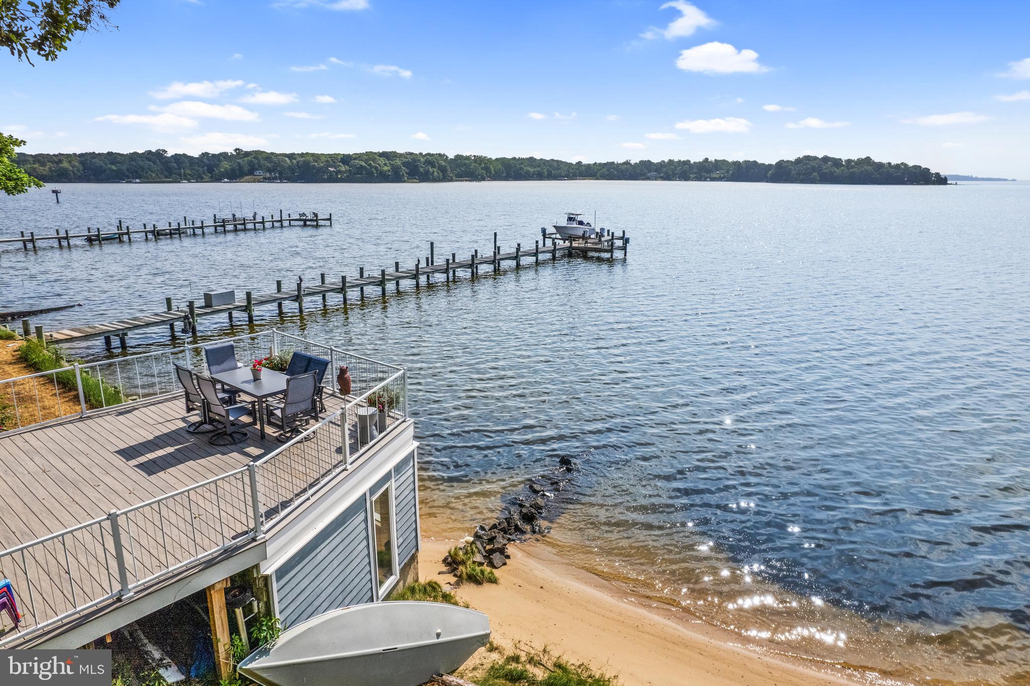 ARUNDEL BEACH - Residential