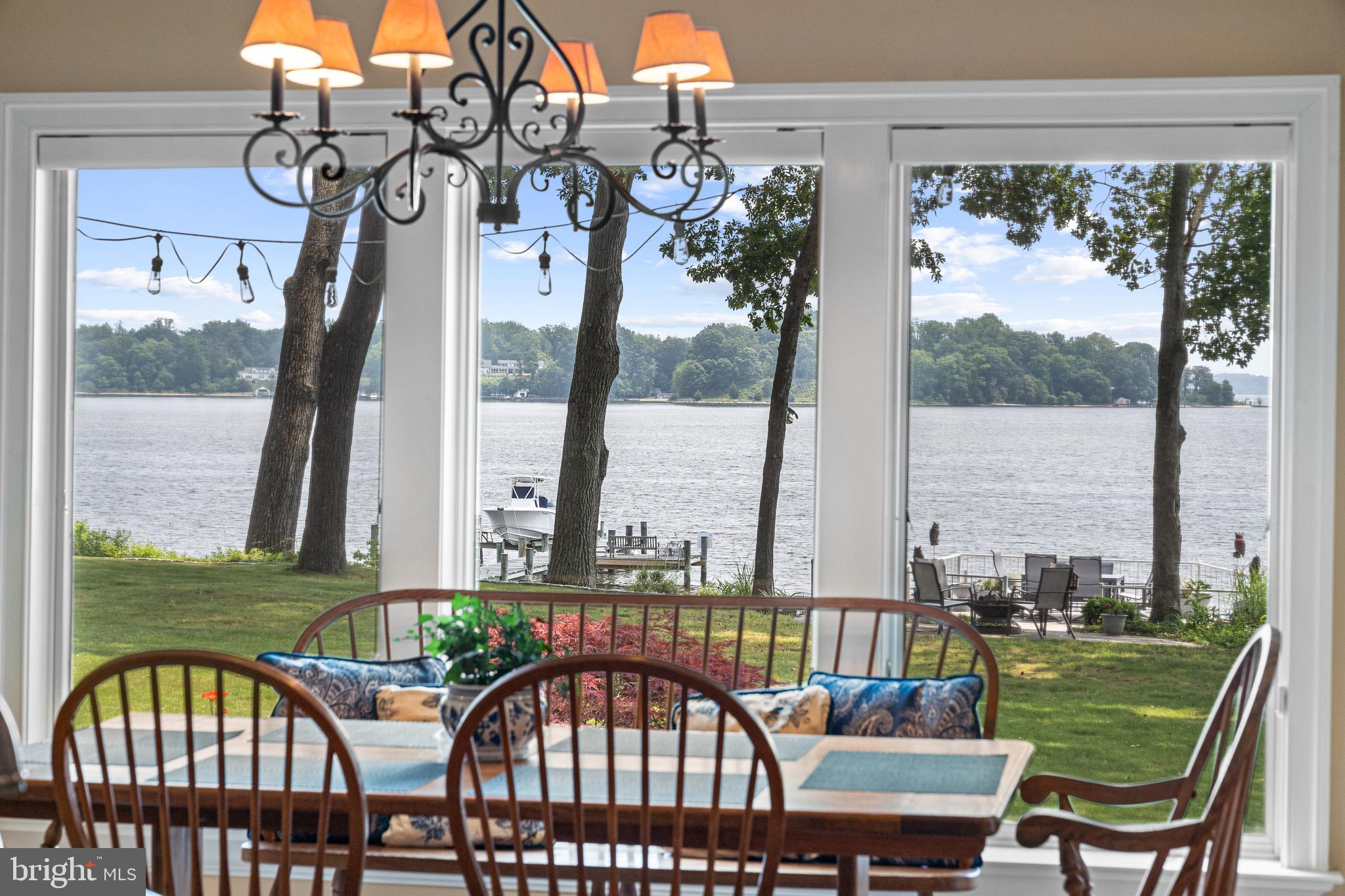 ARUNDEL BEACH - Residential