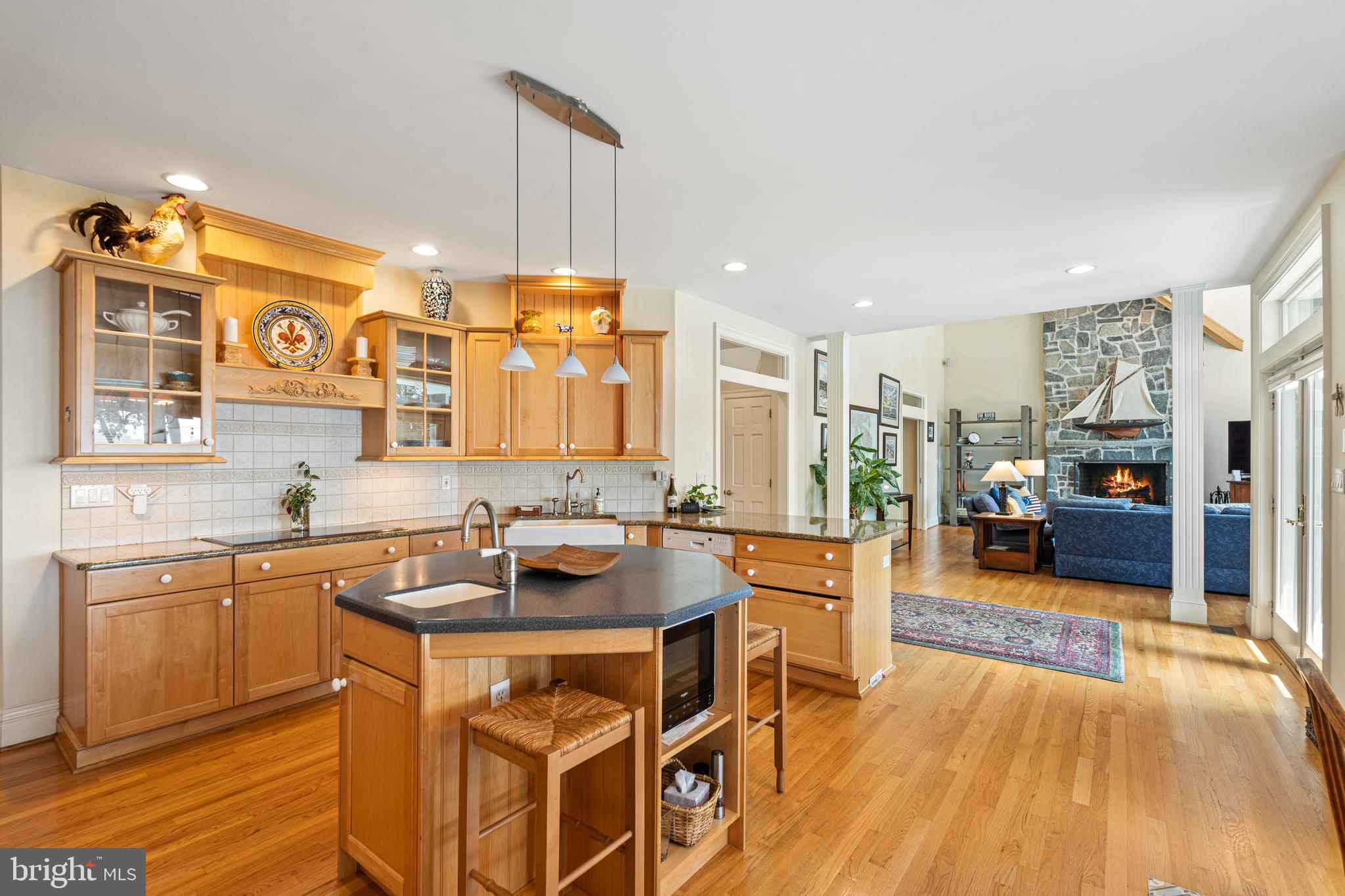 ARUNDEL BEACH - Residential