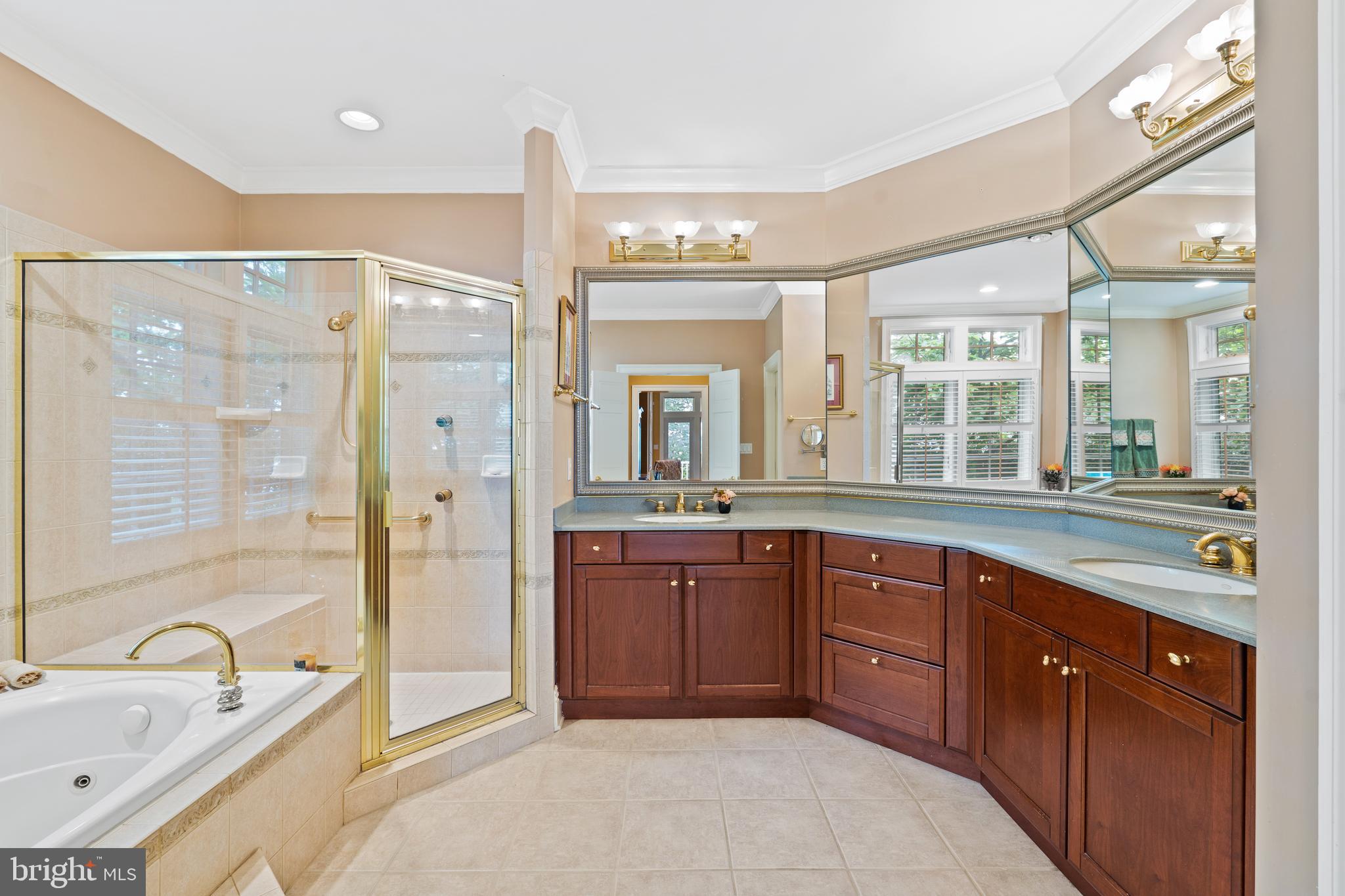 ARUNDEL BEACH - Residential