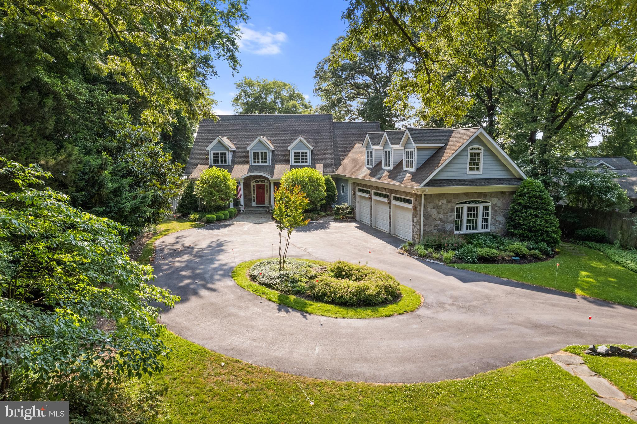 ARUNDEL BEACH - Residential