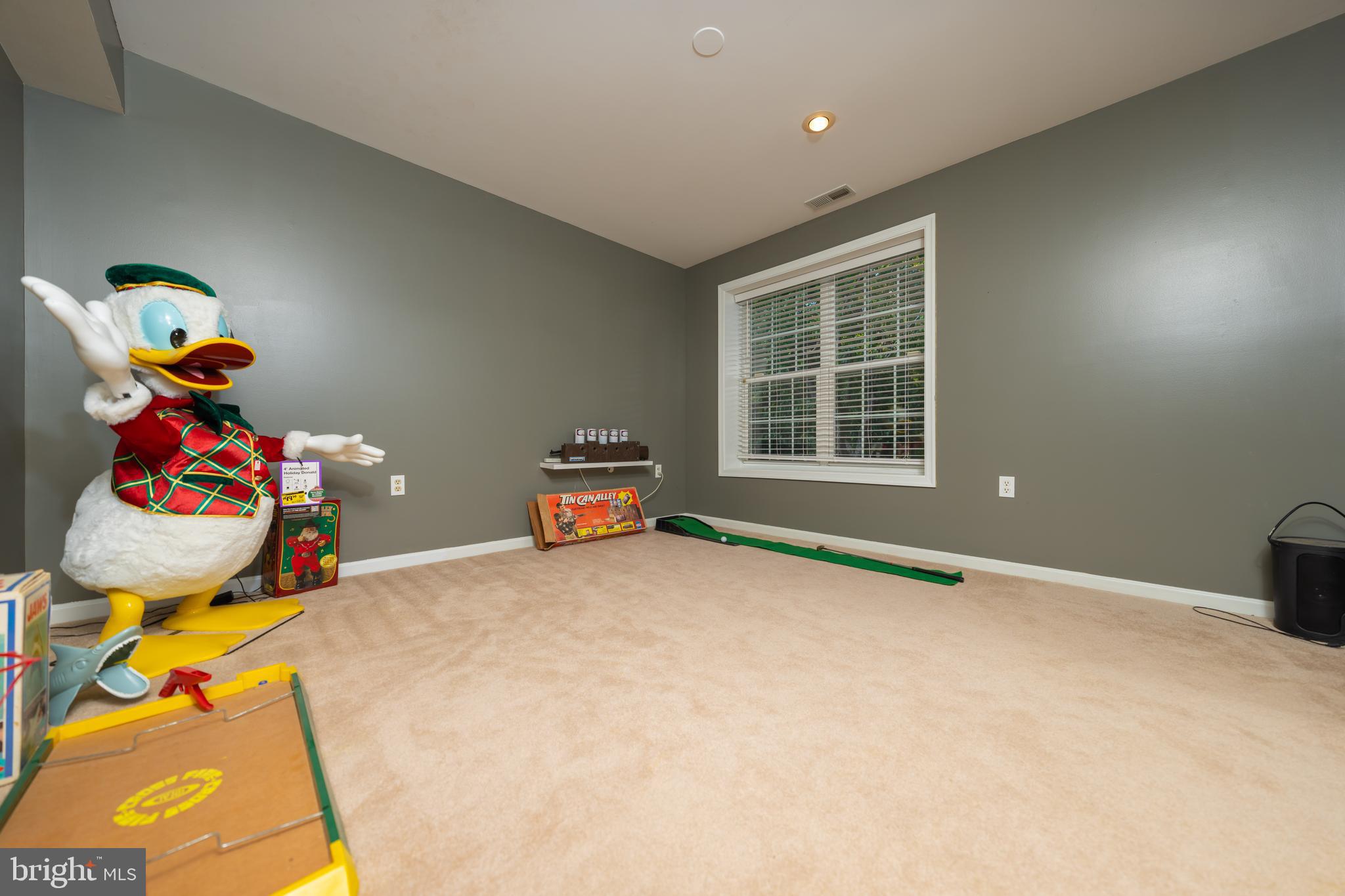 WELLINGTON/CLOVERHILL - Residential