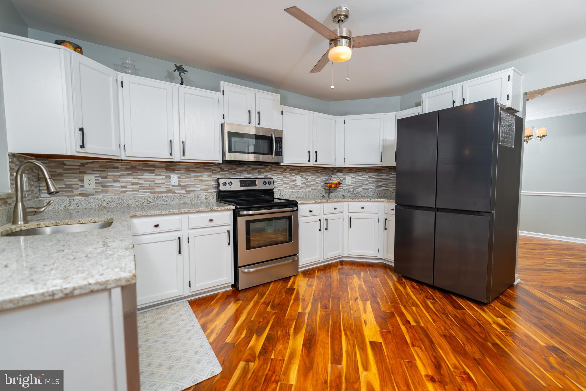 WELLINGTON/CLOVERHILL - Residential