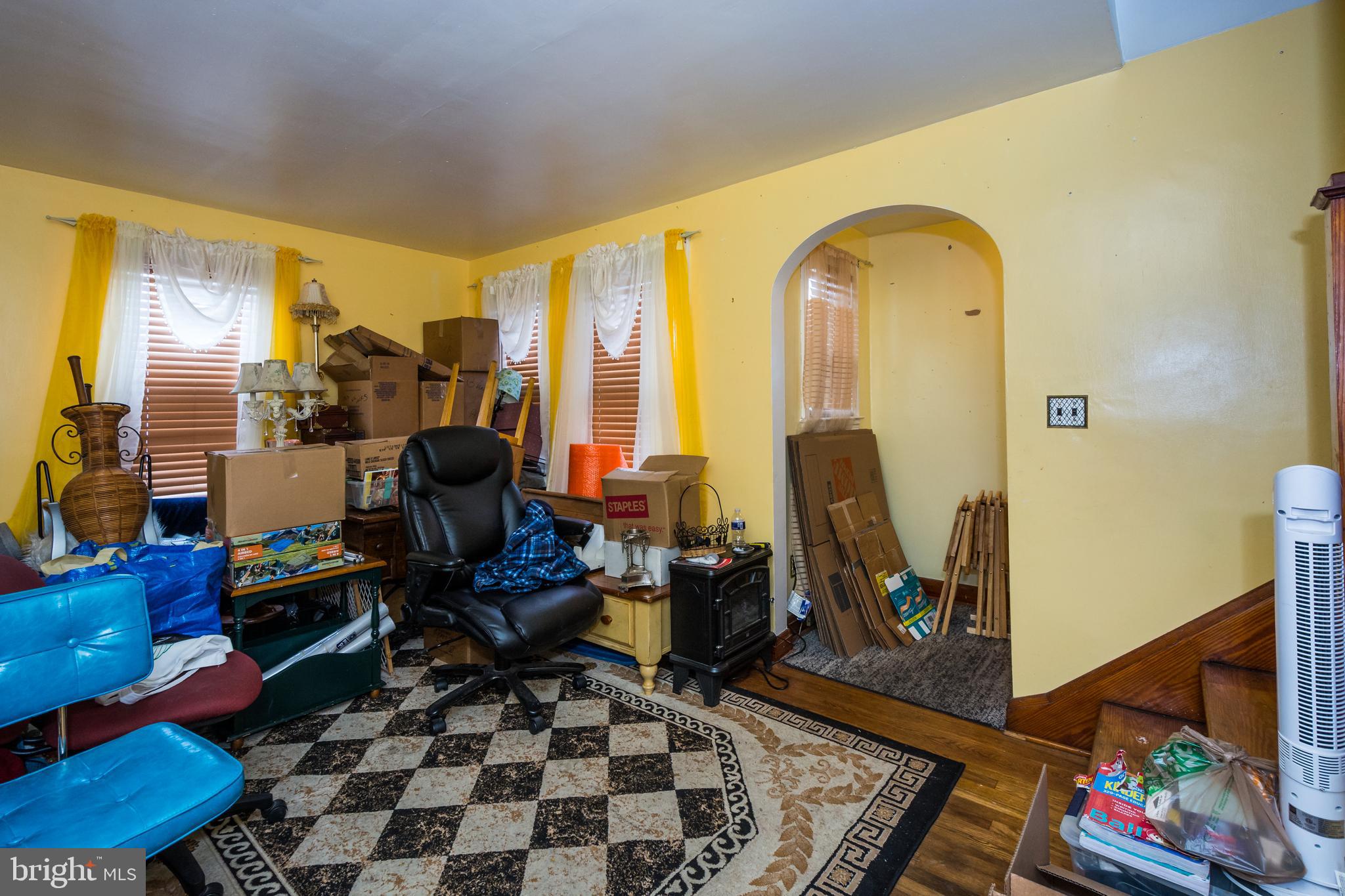 HOLABIRD PARK - Residential