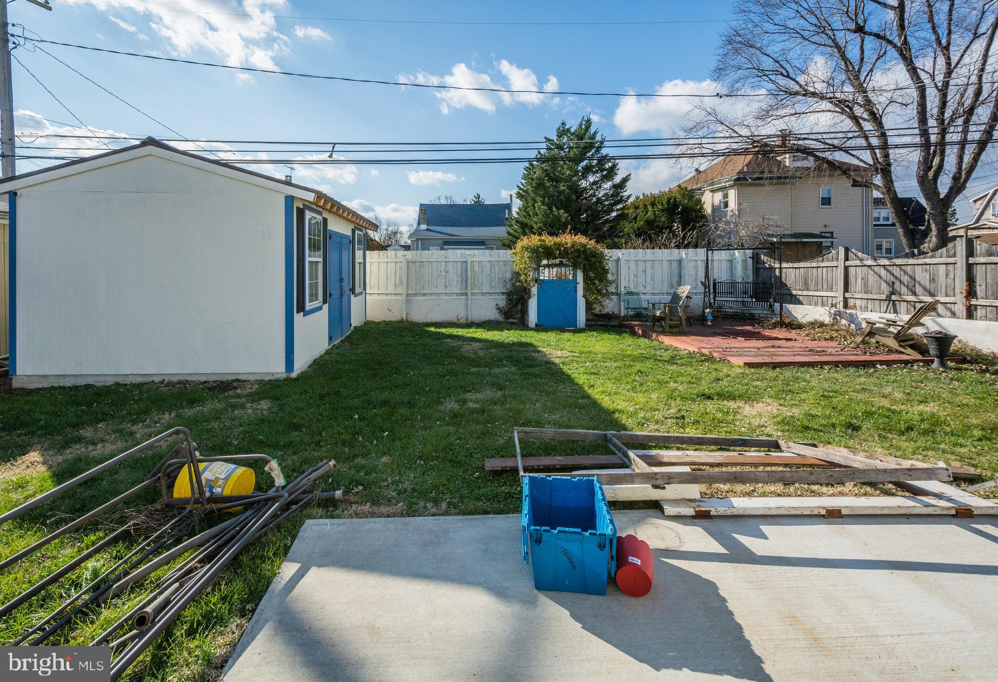 HOLABIRD PARK - Residential