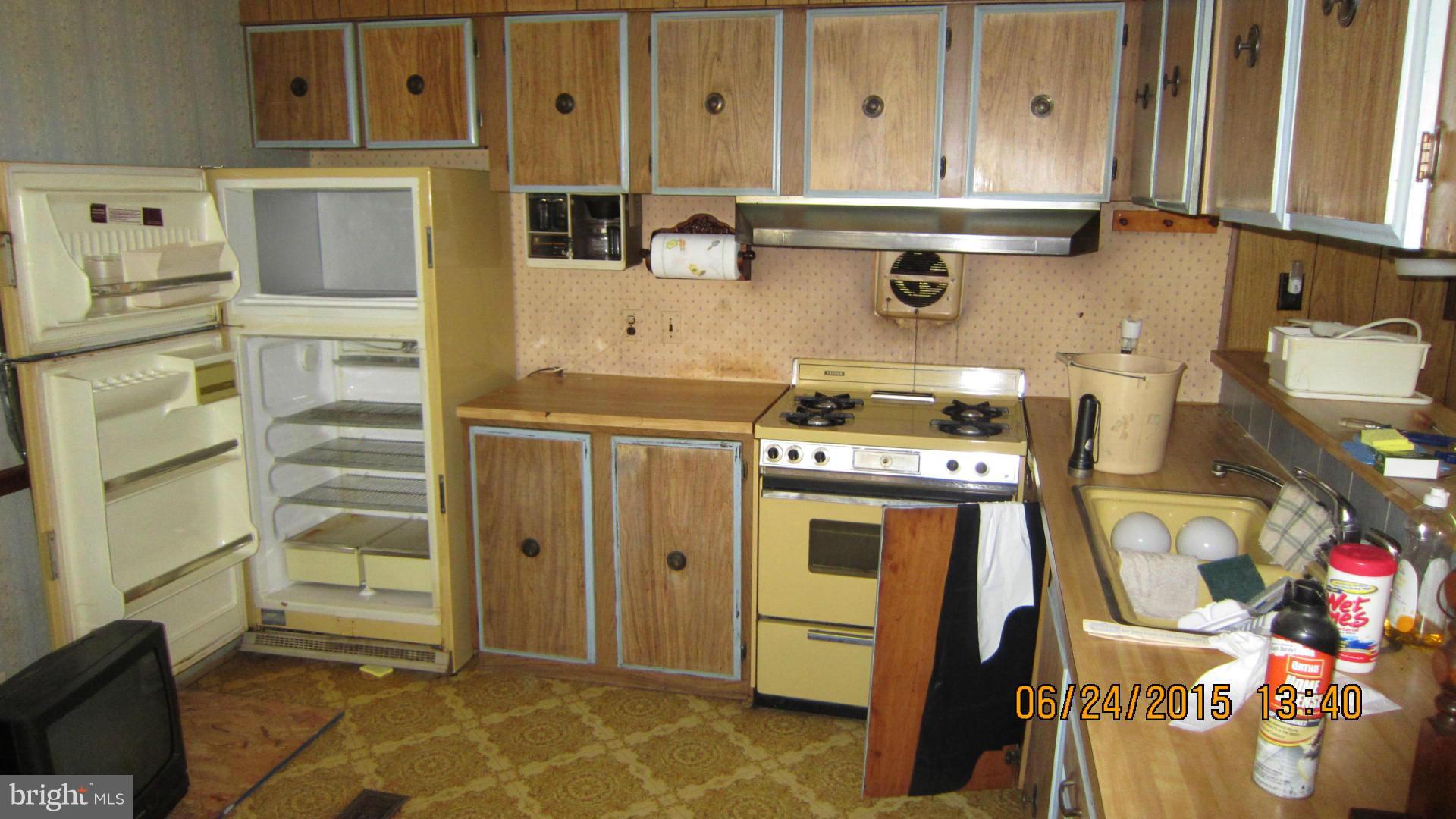 NONE AVAILABLE - Land