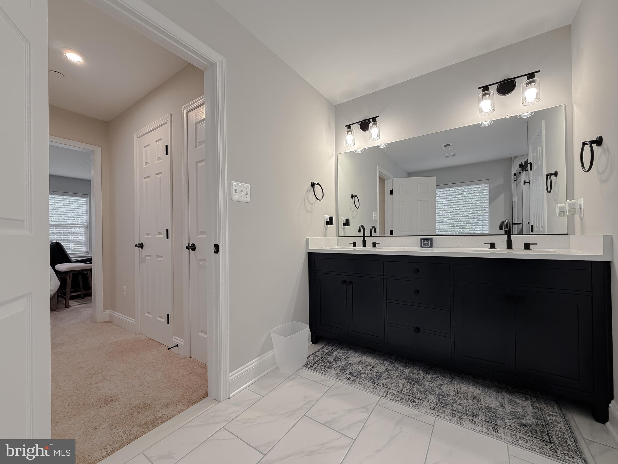 MAPLE RUN - Residential