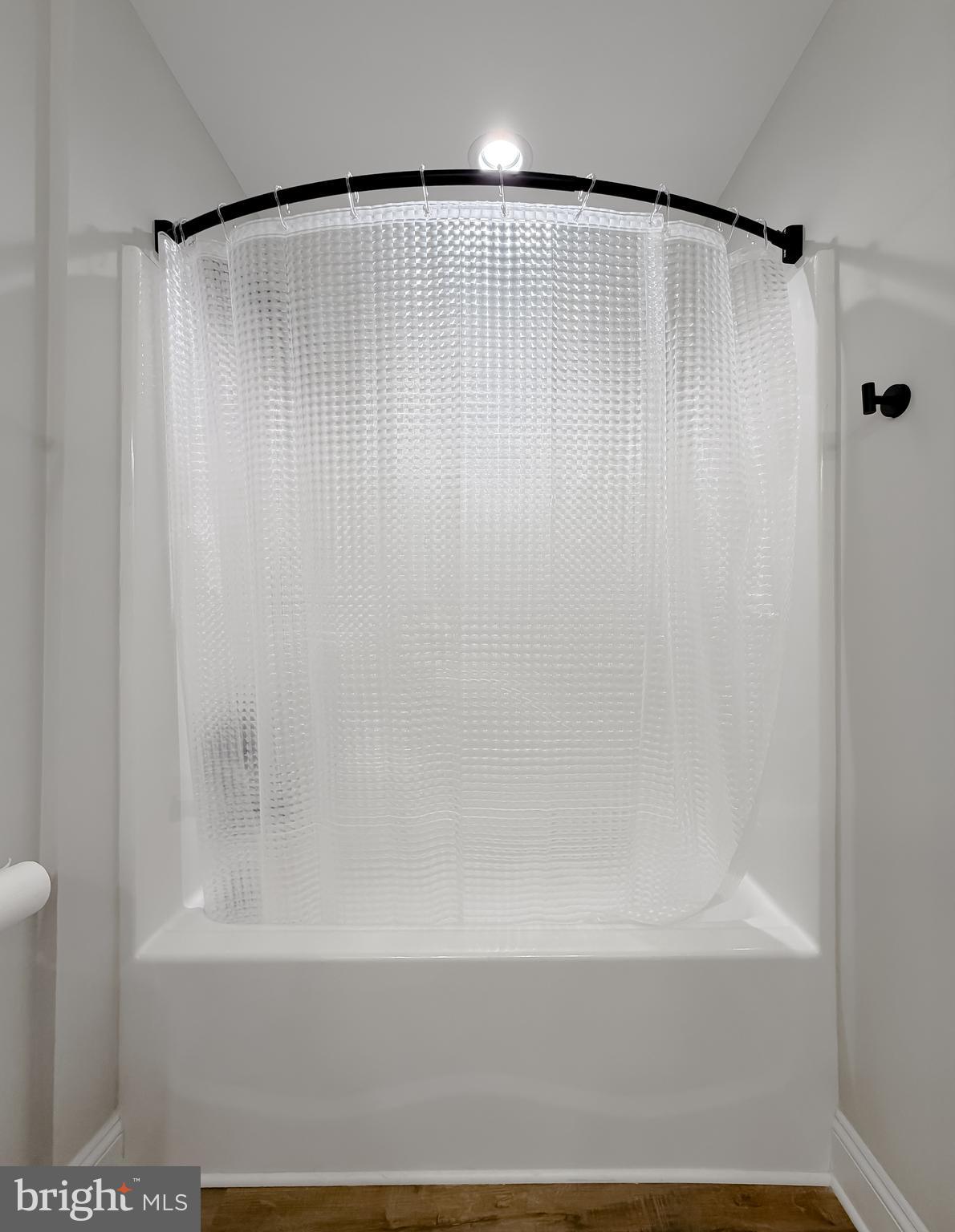 MAPLE RUN - Residential