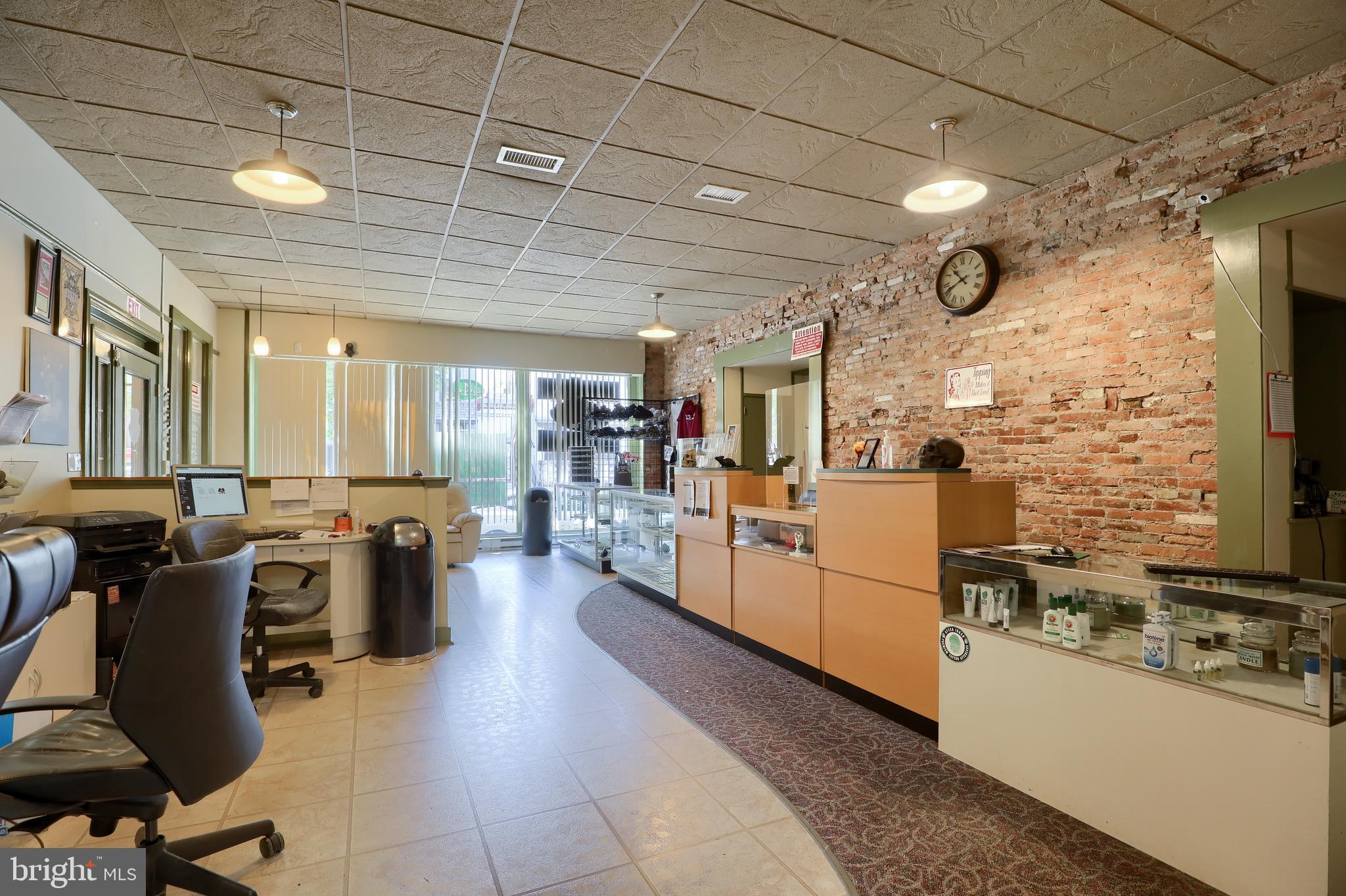 COLUMBIA BOROUGH - Commercial Sale