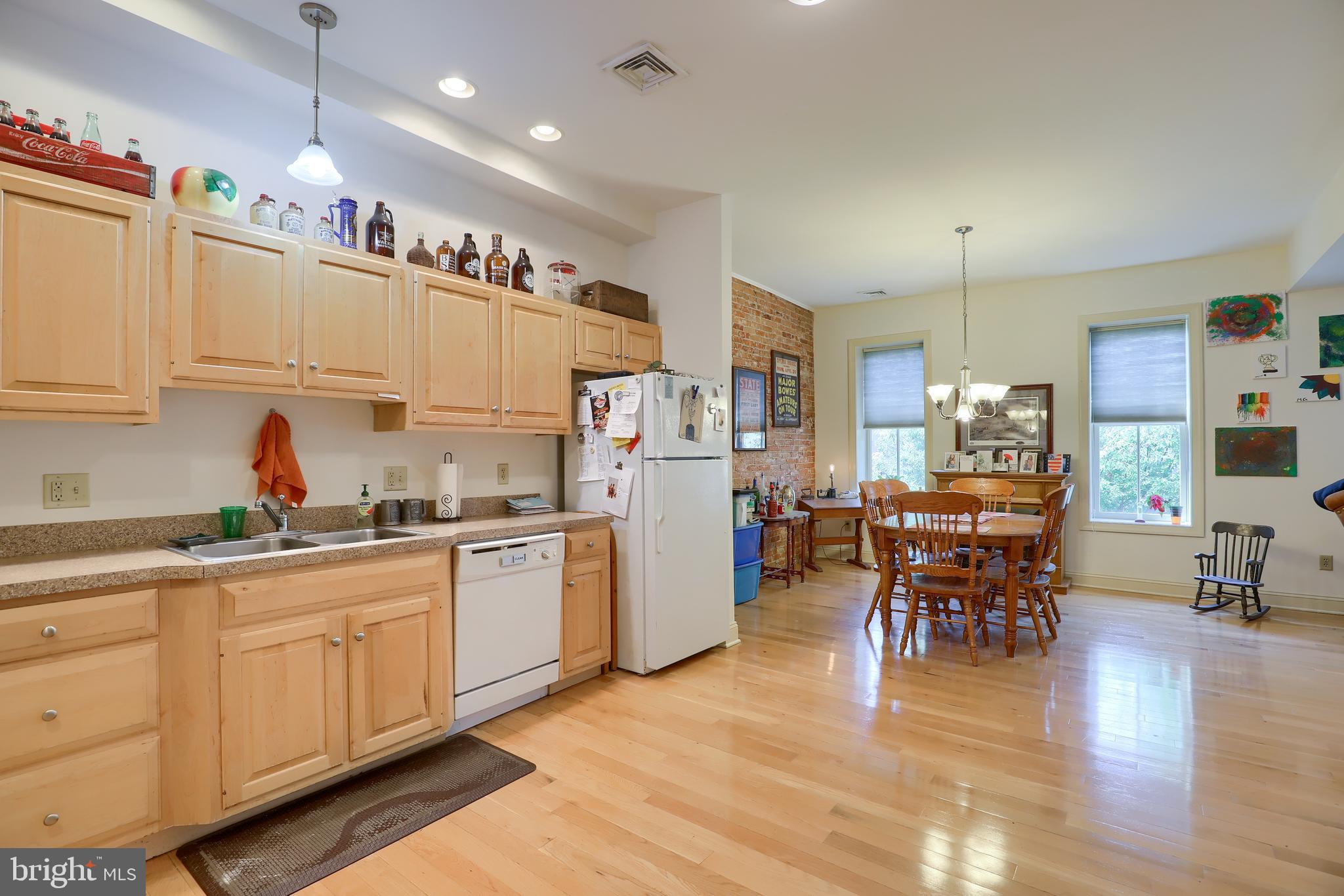 COLUMBIA BOROUGH - Commercial Sale