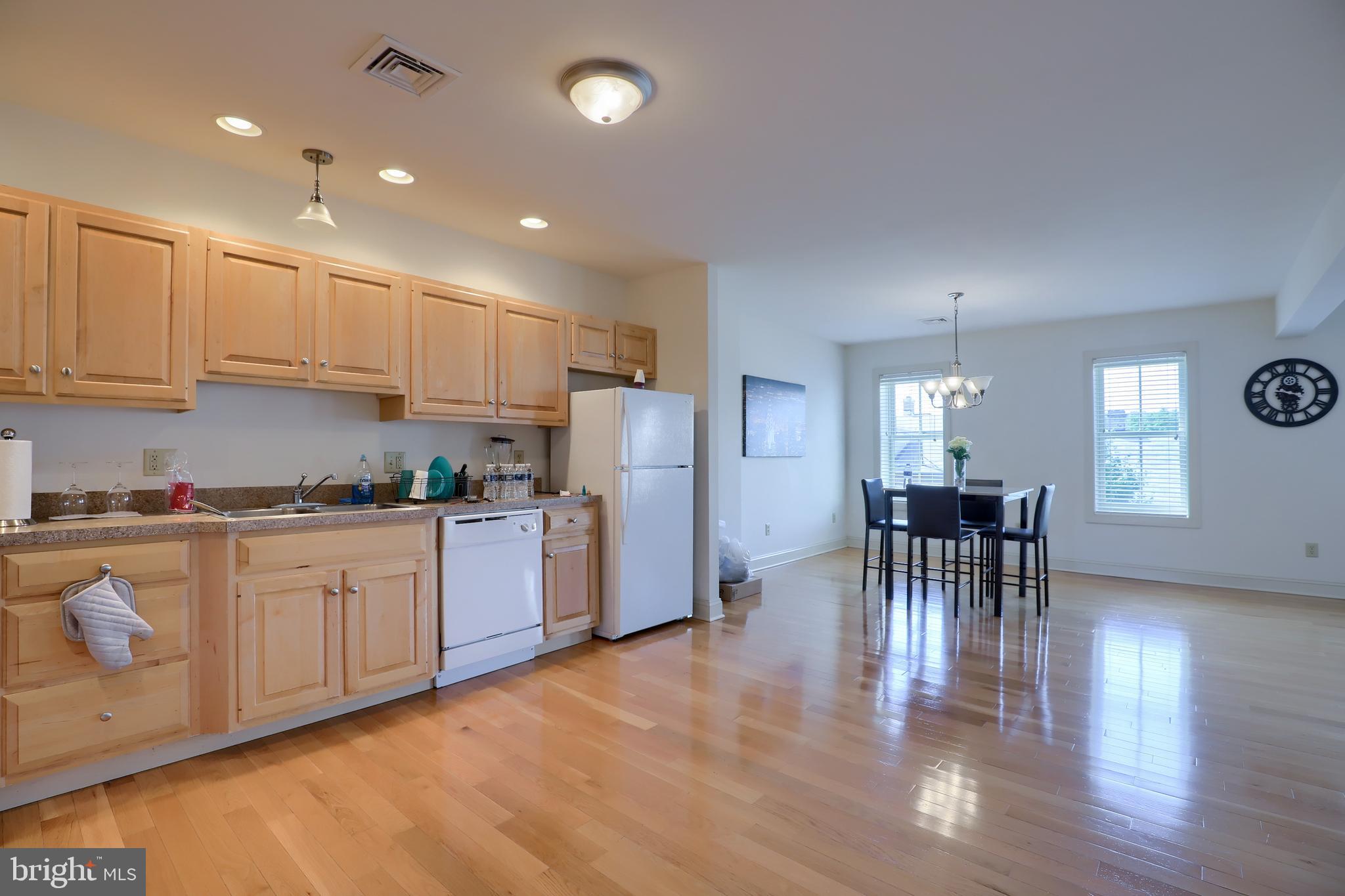 COLUMBIA BOROUGH - Commercial Sale