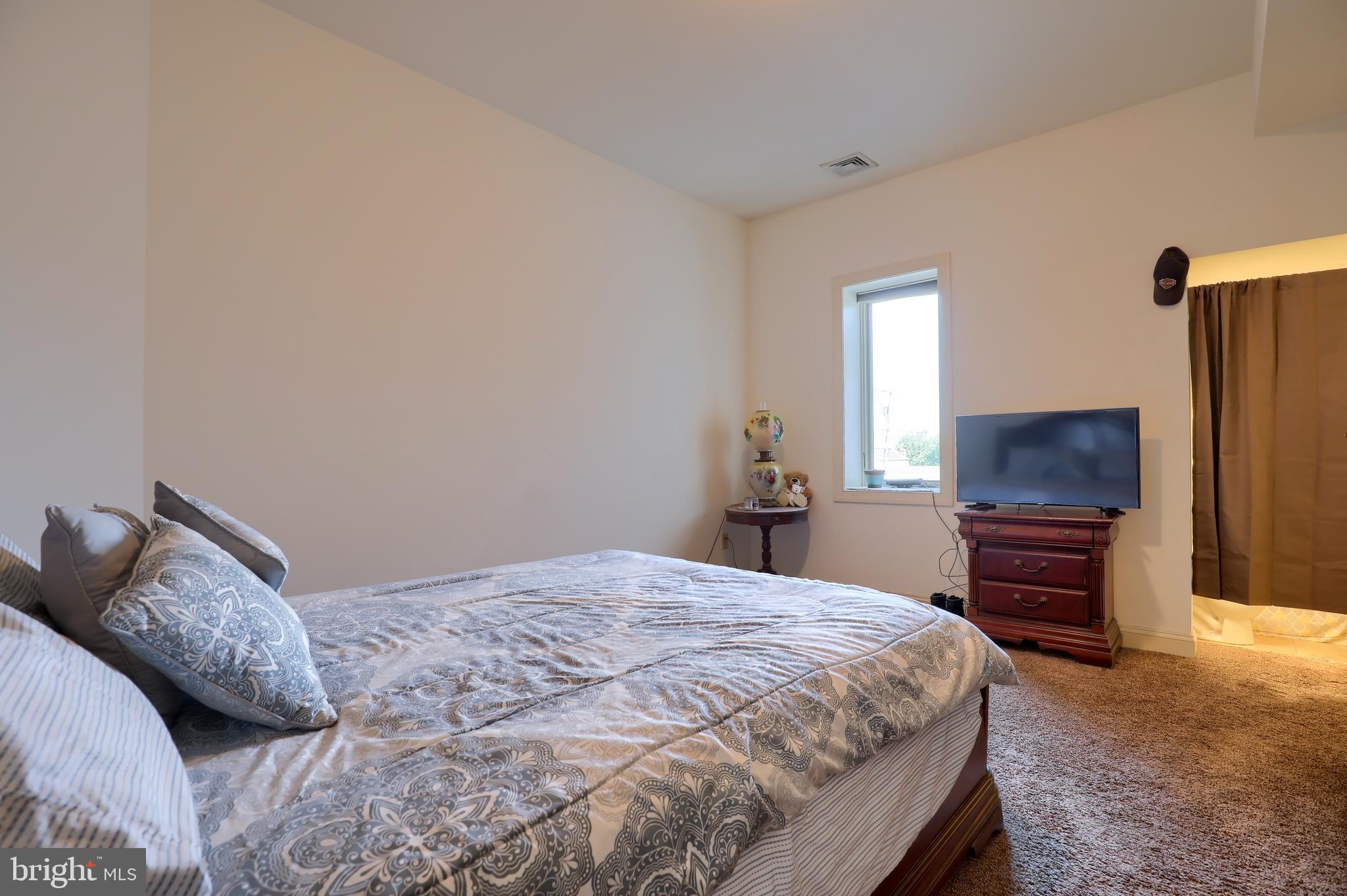 COLUMBIA BOROUGH - Commercial Sale