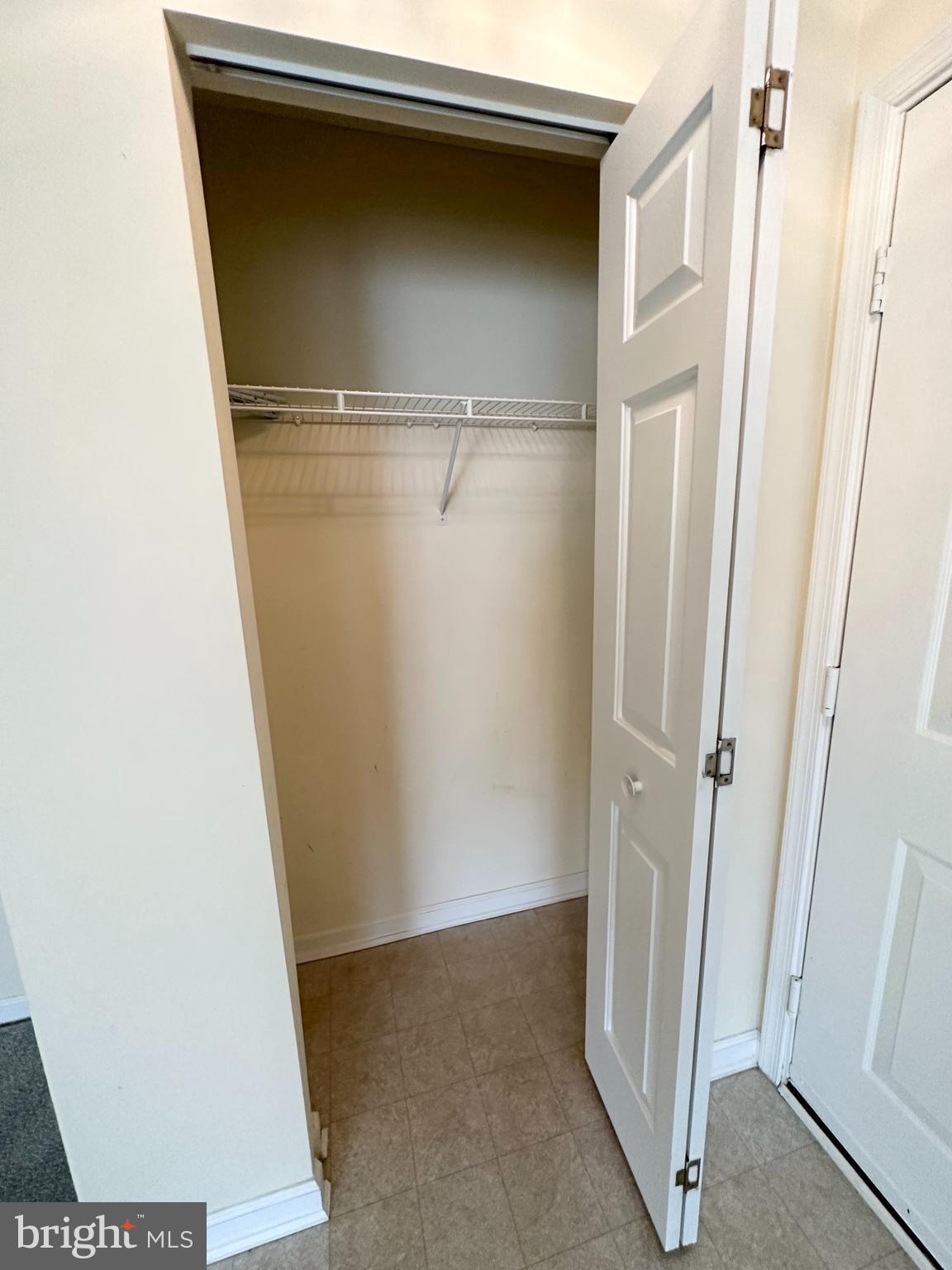 DEVONSHIRE AT WHITEMARSH - Residential Lease