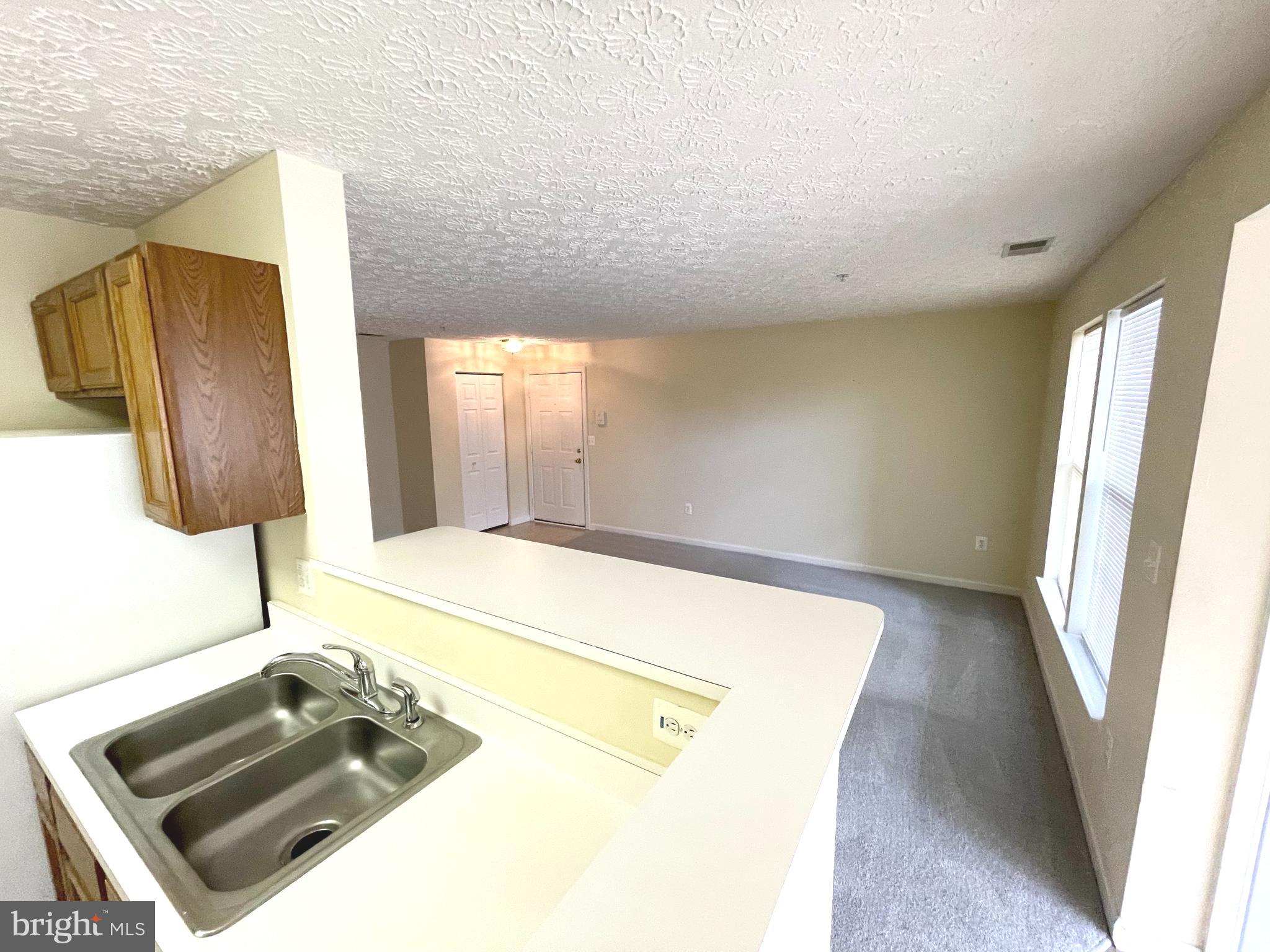 DEVONSHIRE AT WHITEMARSH - Residential Lease