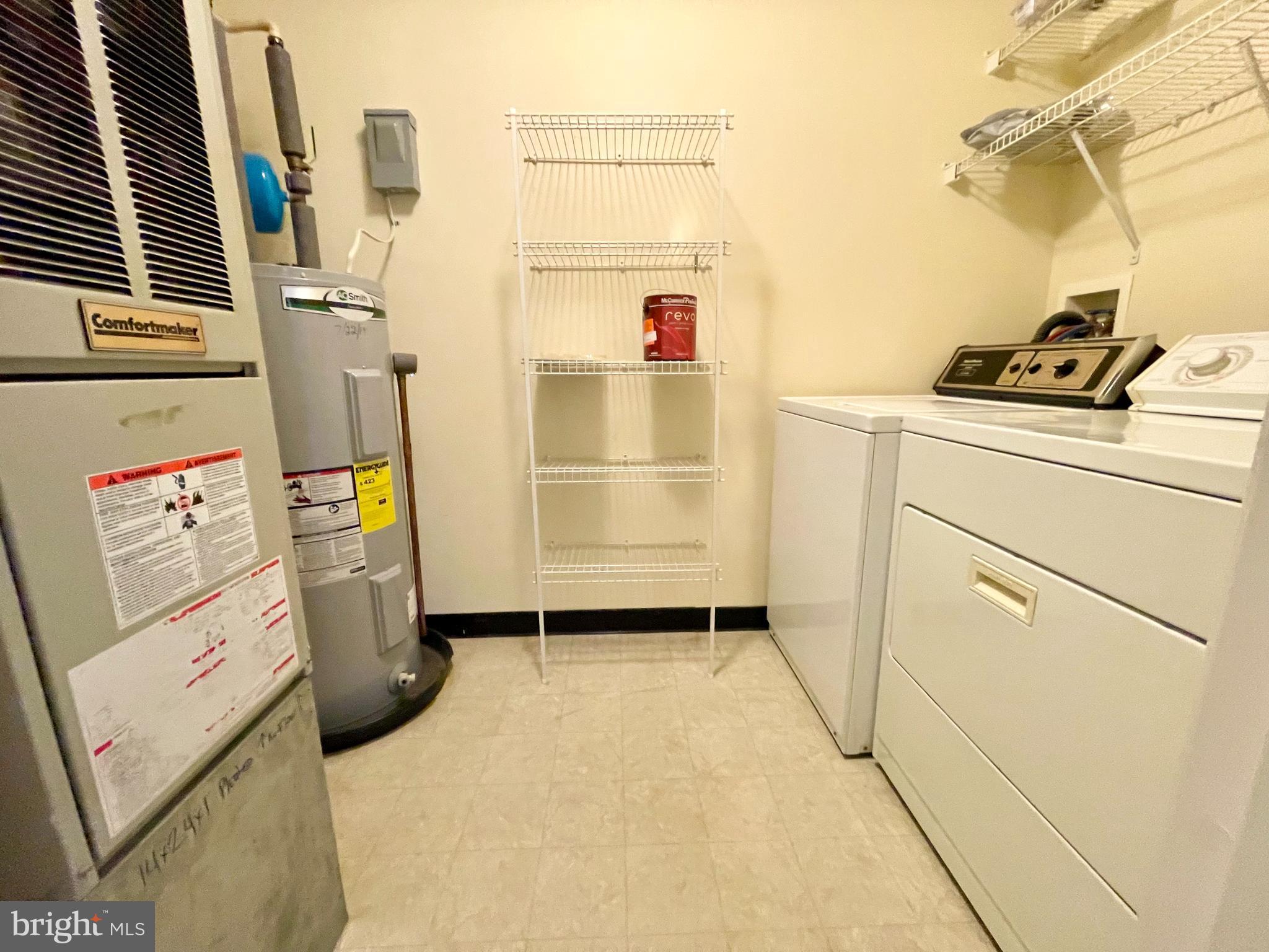 DEVONSHIRE AT WHITEMARSH - Residential Lease