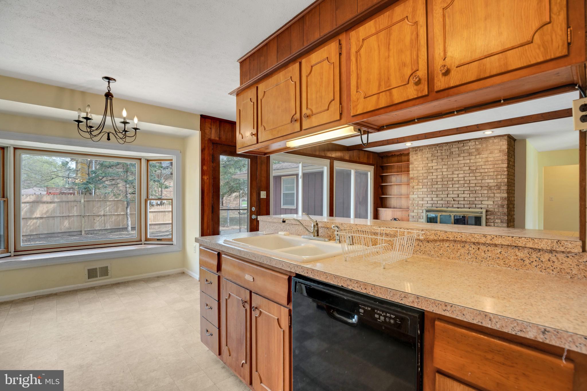 INDIAN QUEEN ESTATES - Residential