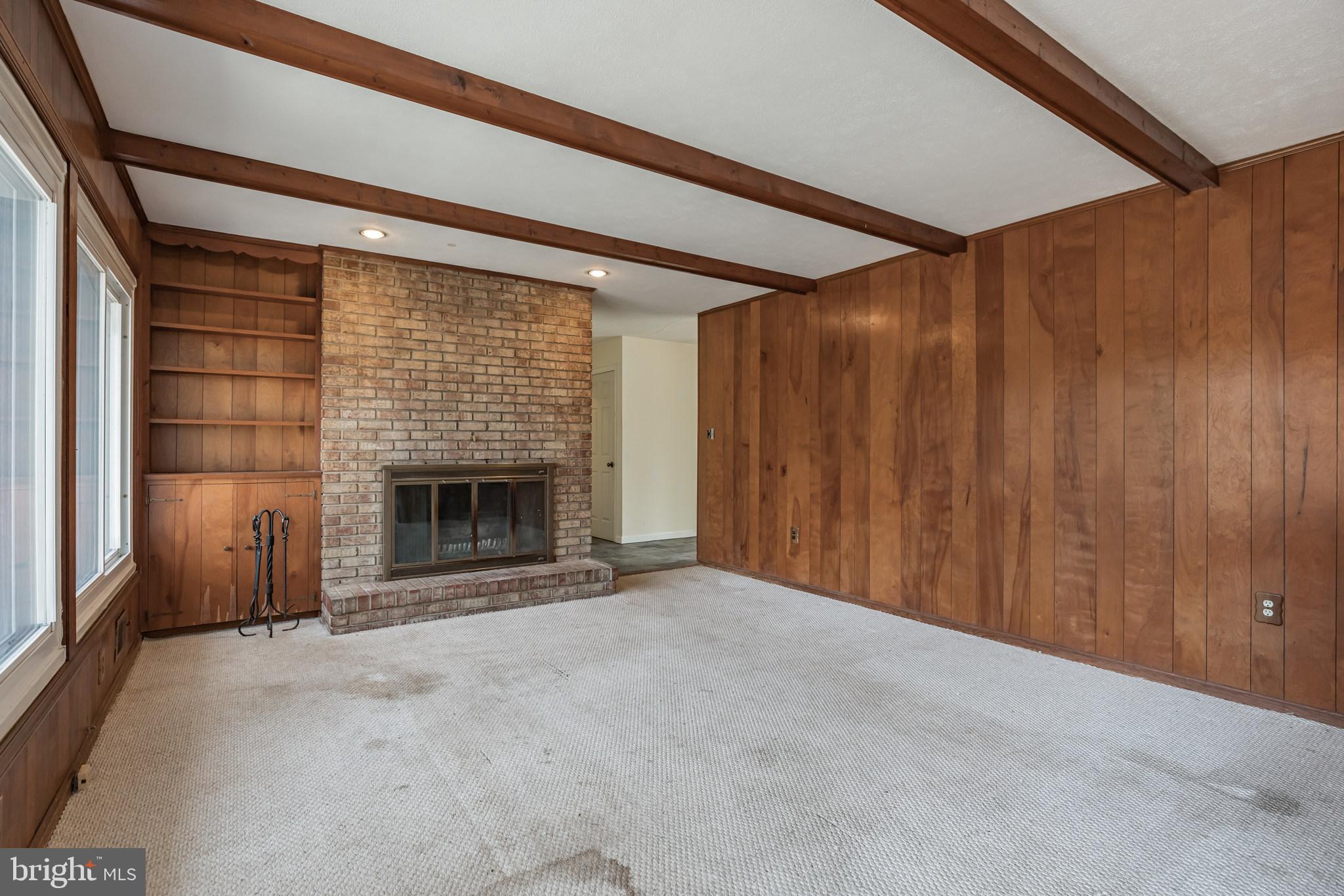 INDIAN QUEEN ESTATES - Residential