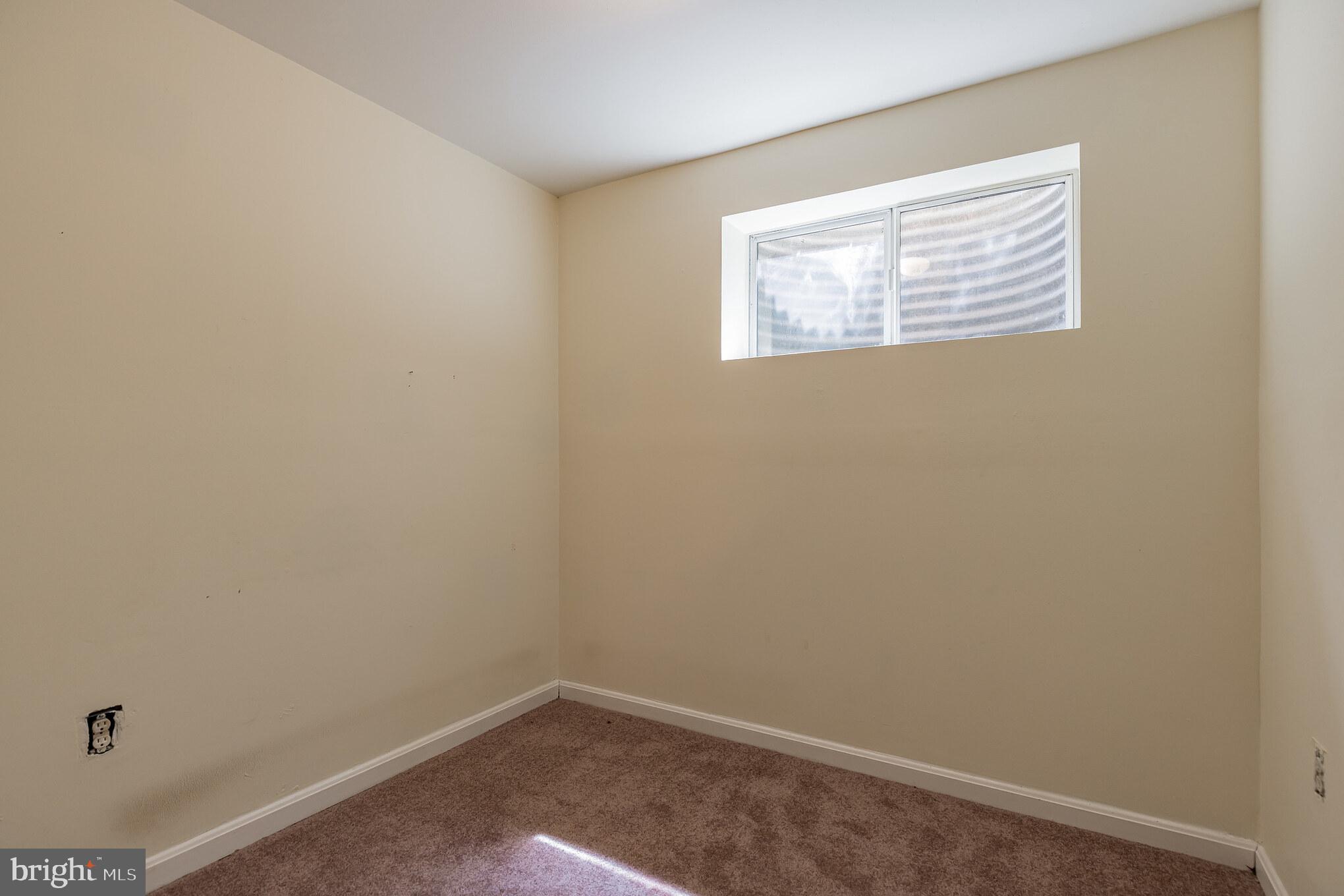 INDIAN QUEEN ESTATES - Residential