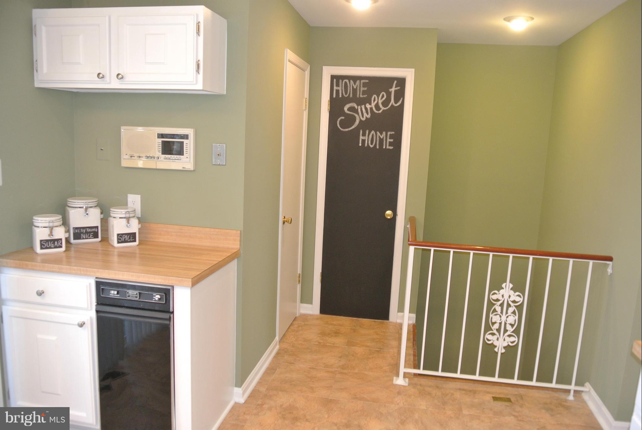 CHARING CROSS - Residential