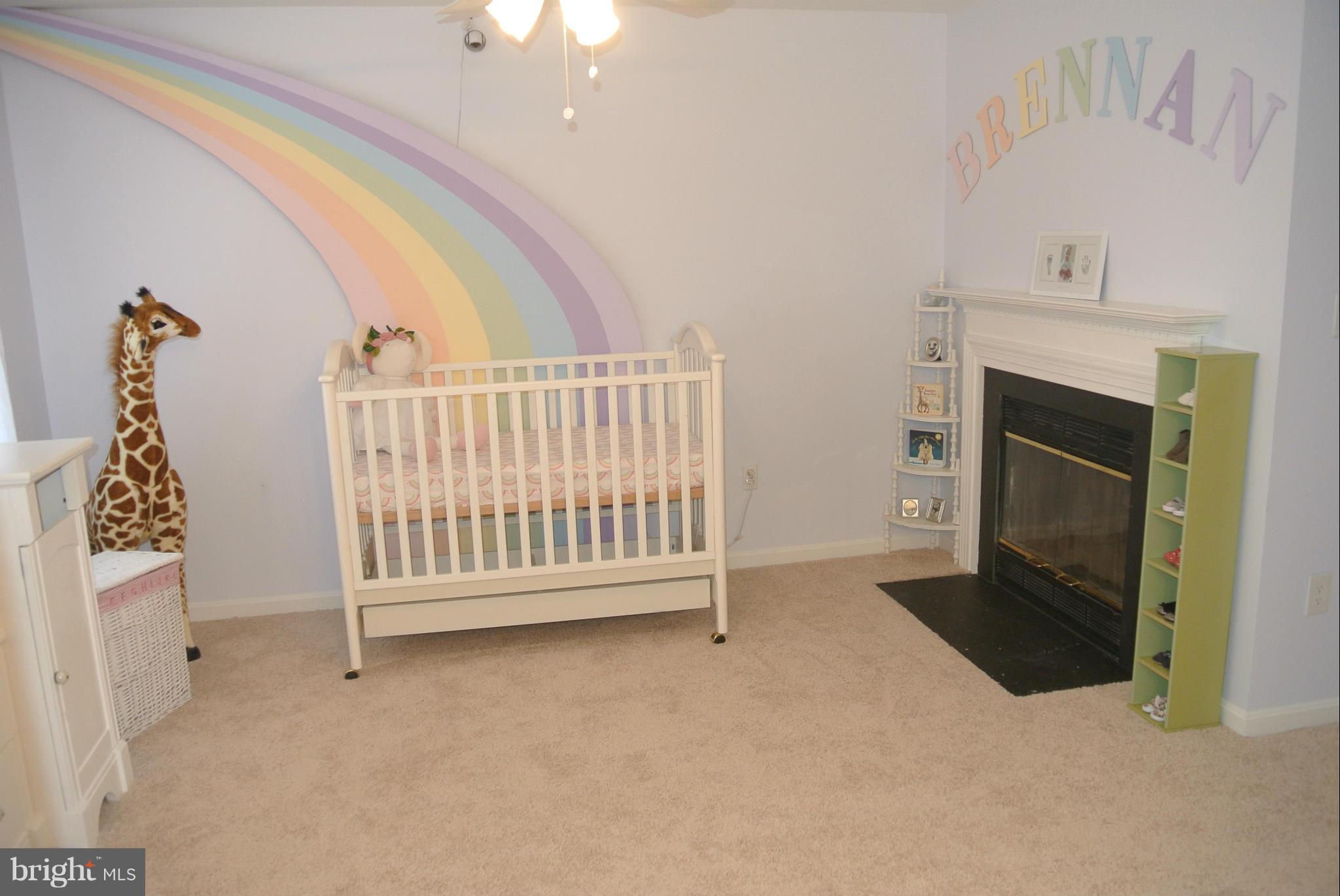 CHARING CROSS - Residential