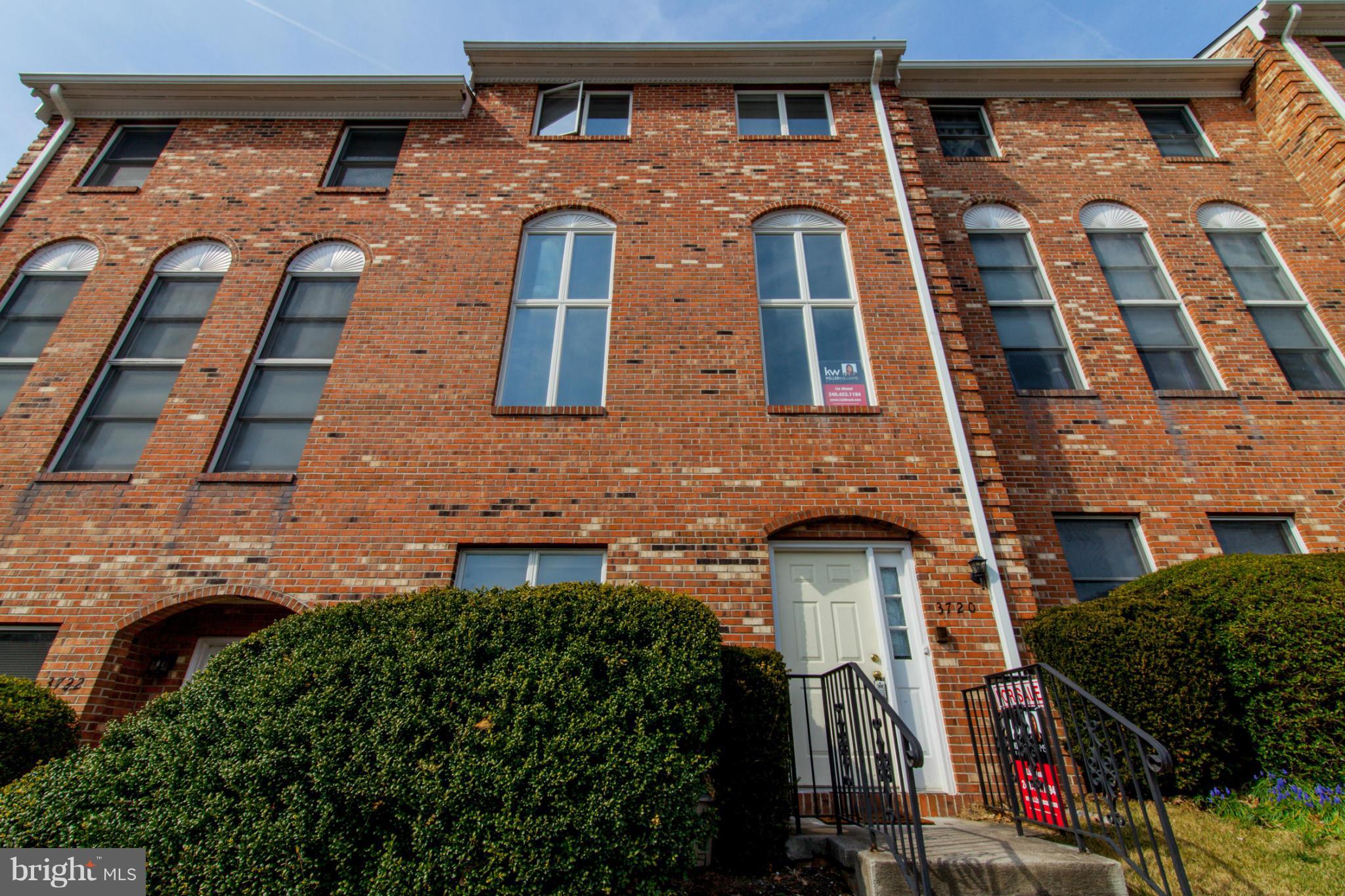 CHARING CROSS - Residential