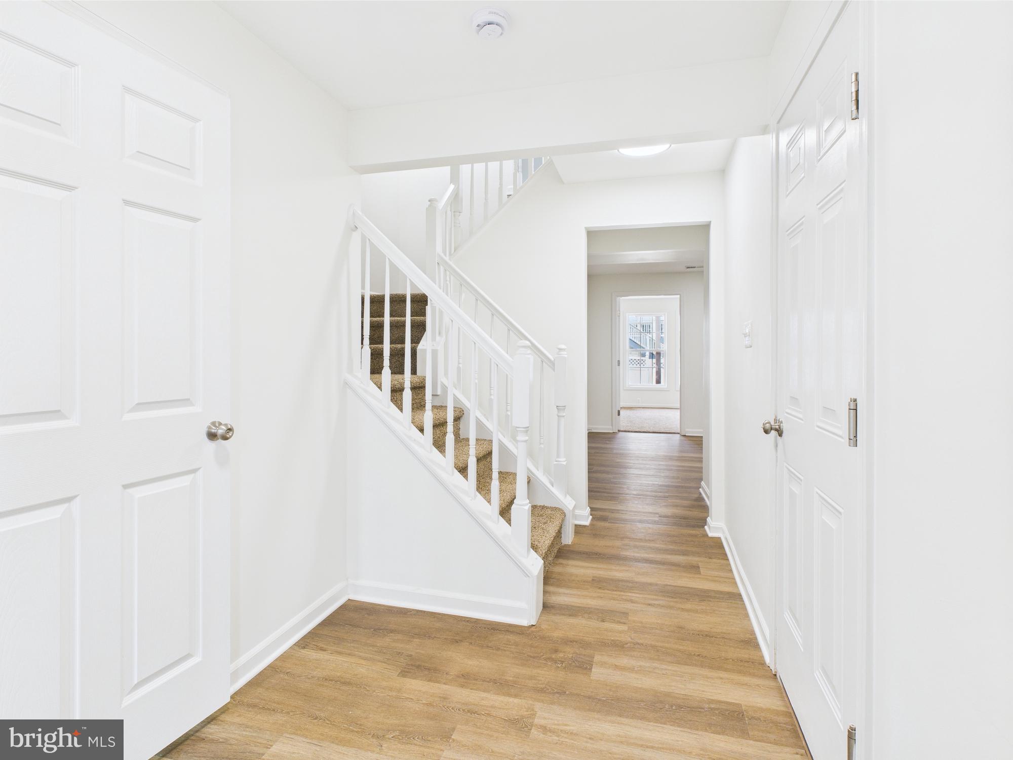 LAKELAND PLACE - Residential