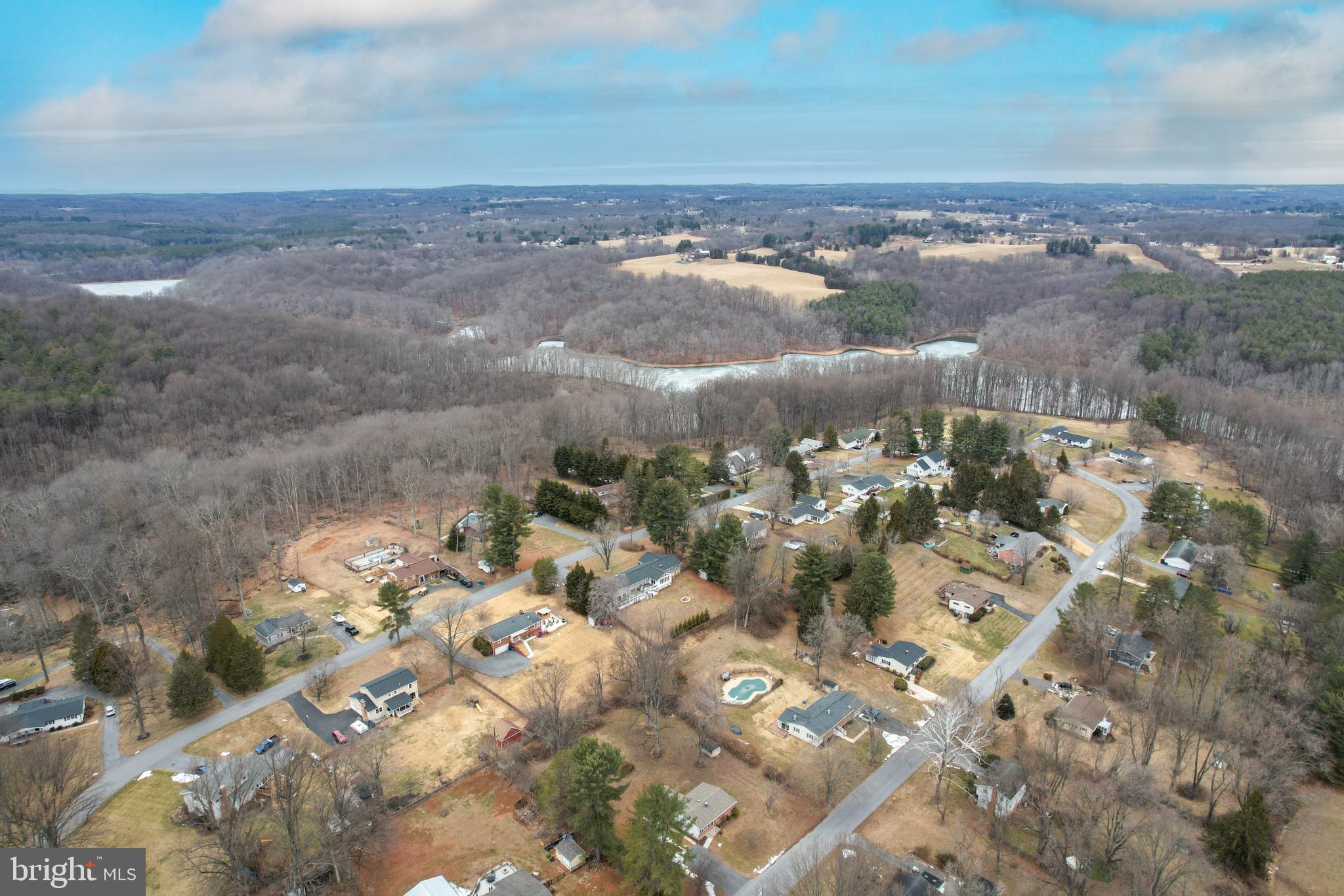 MERRYMAN HEIGHTS - Residential