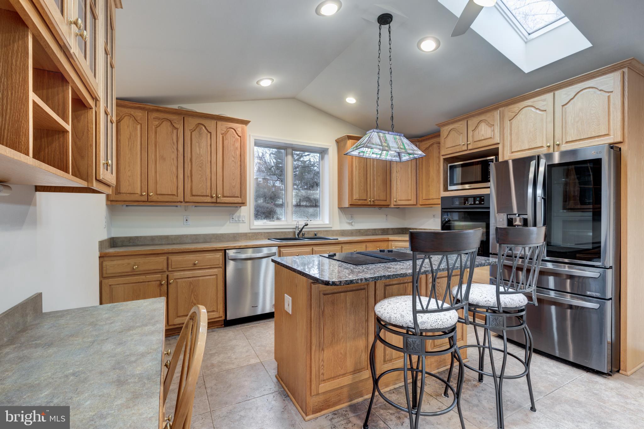 MERRYMAN HEIGHTS - Residential