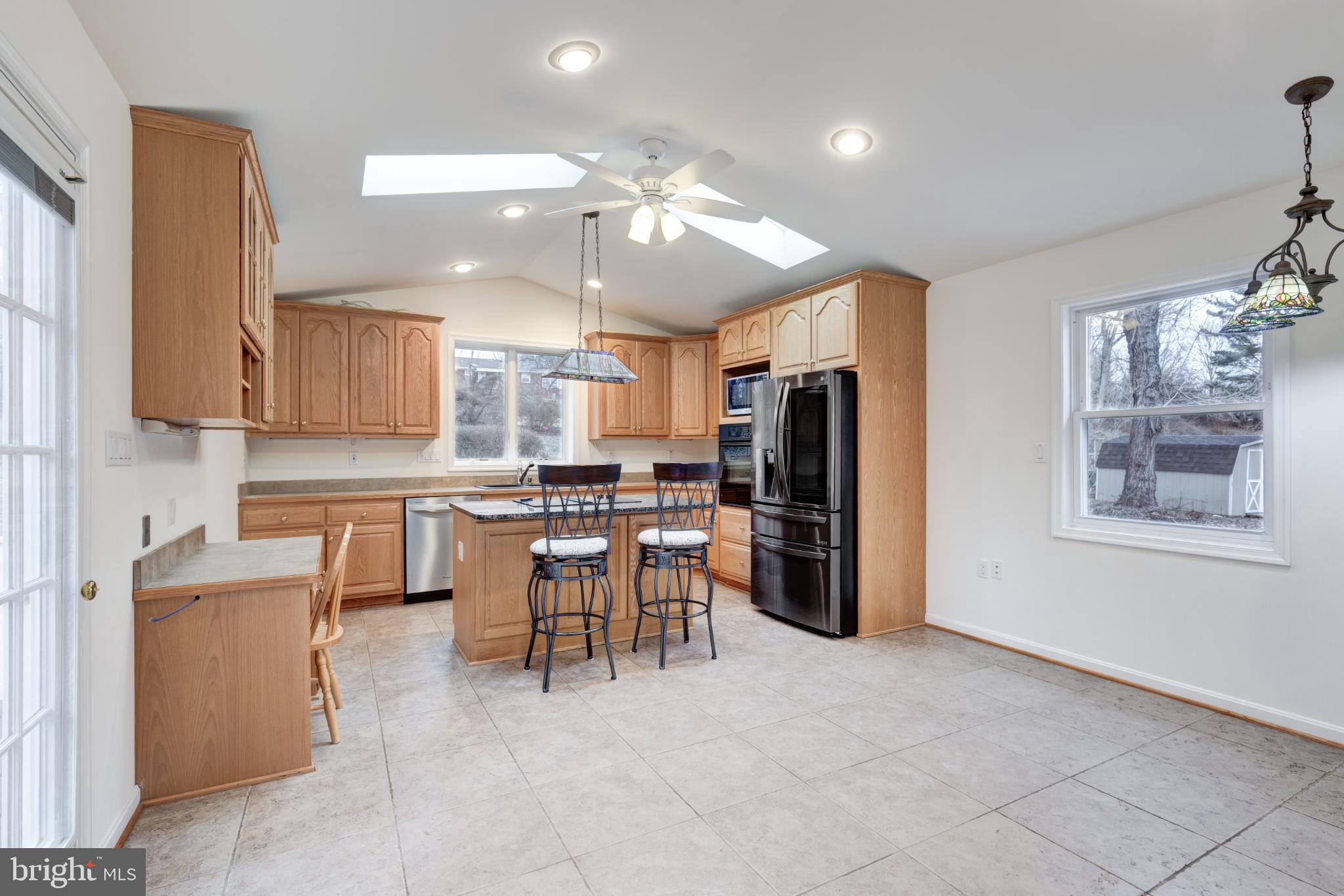 MERRYMAN HEIGHTS - Residential