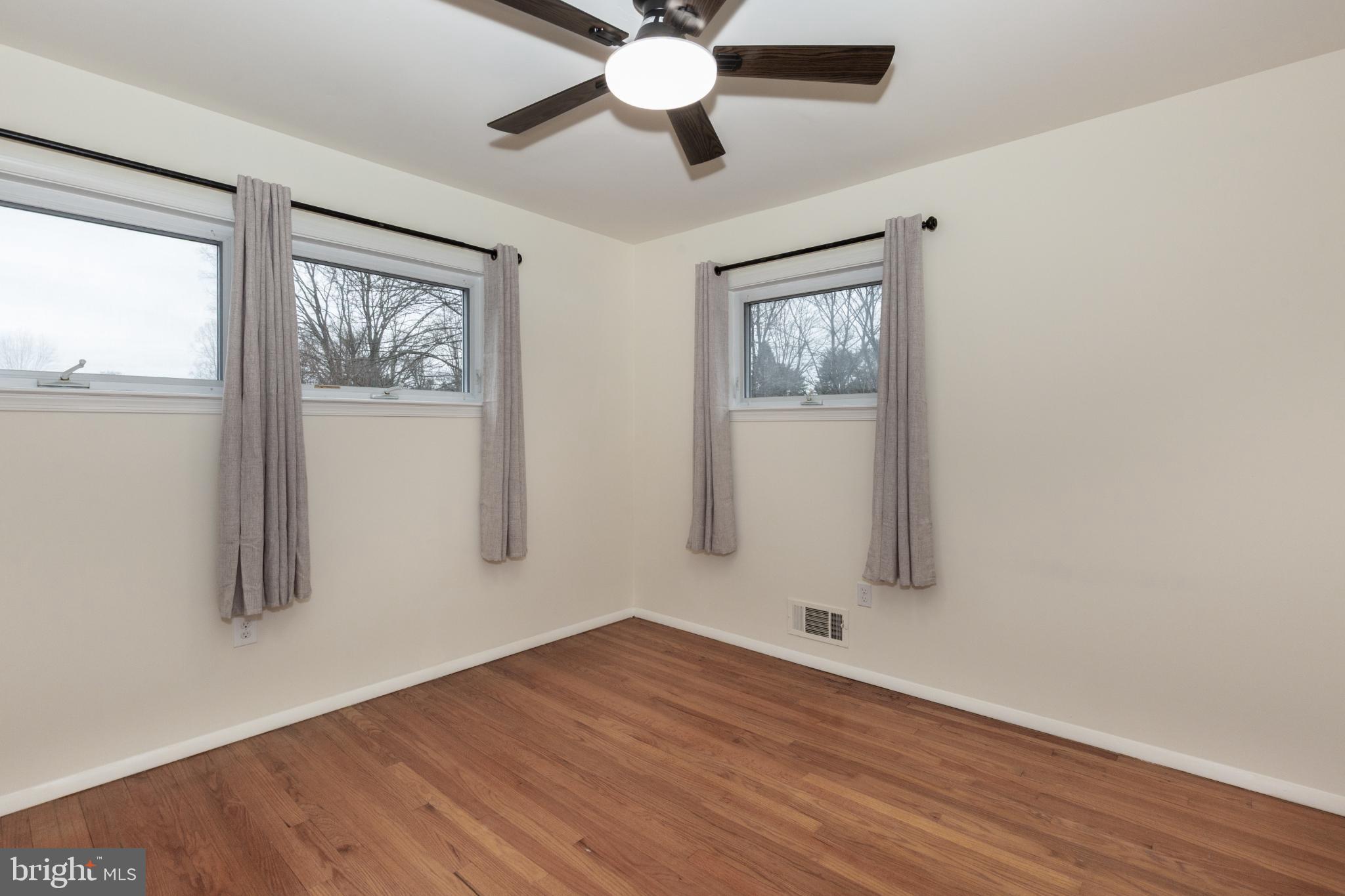 MERRYMAN HEIGHTS - Residential