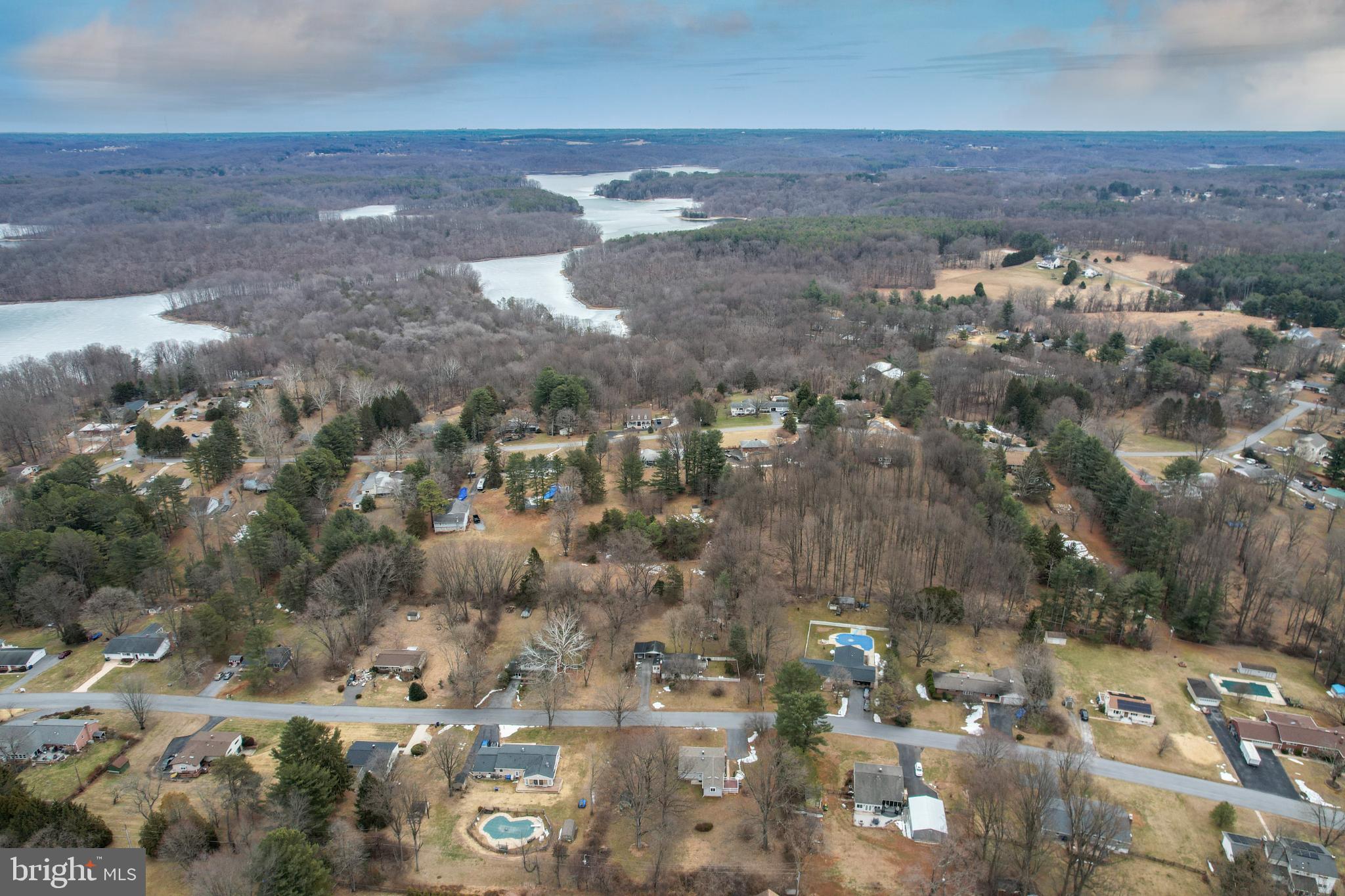 MERRYMAN HEIGHTS - Residential