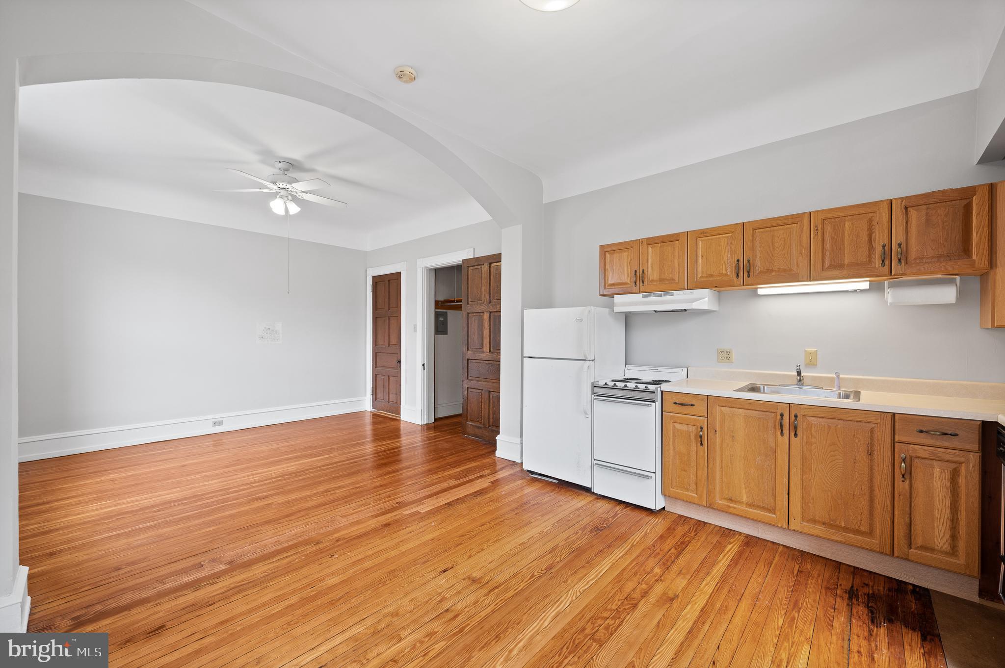 UNIVERSITY CITY - Residential