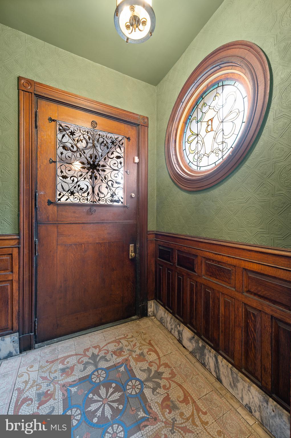 UNIVERSITY CITY - Residential