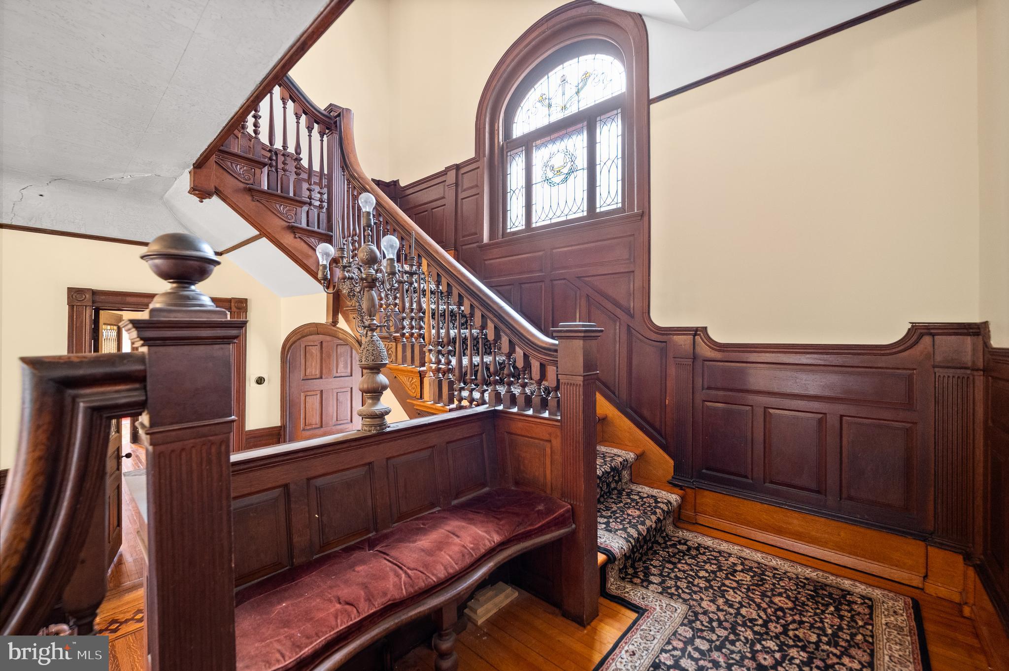 UNIVERSITY CITY - Residential