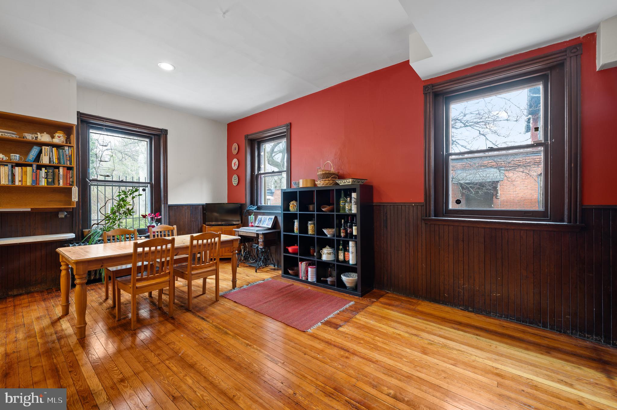 UNIVERSITY CITY - Residential