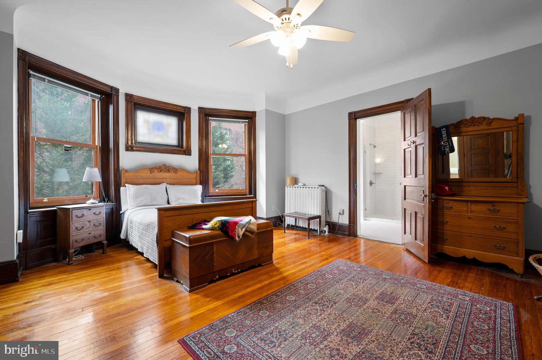 UNIVERSITY CITY - Residential