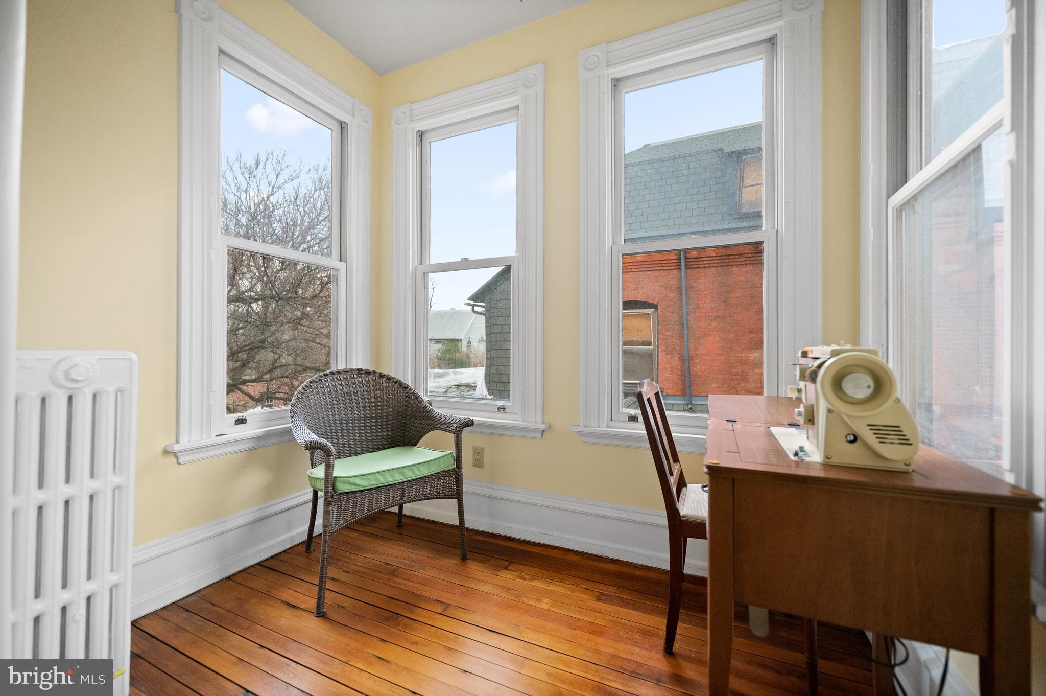 UNIVERSITY CITY - Residential