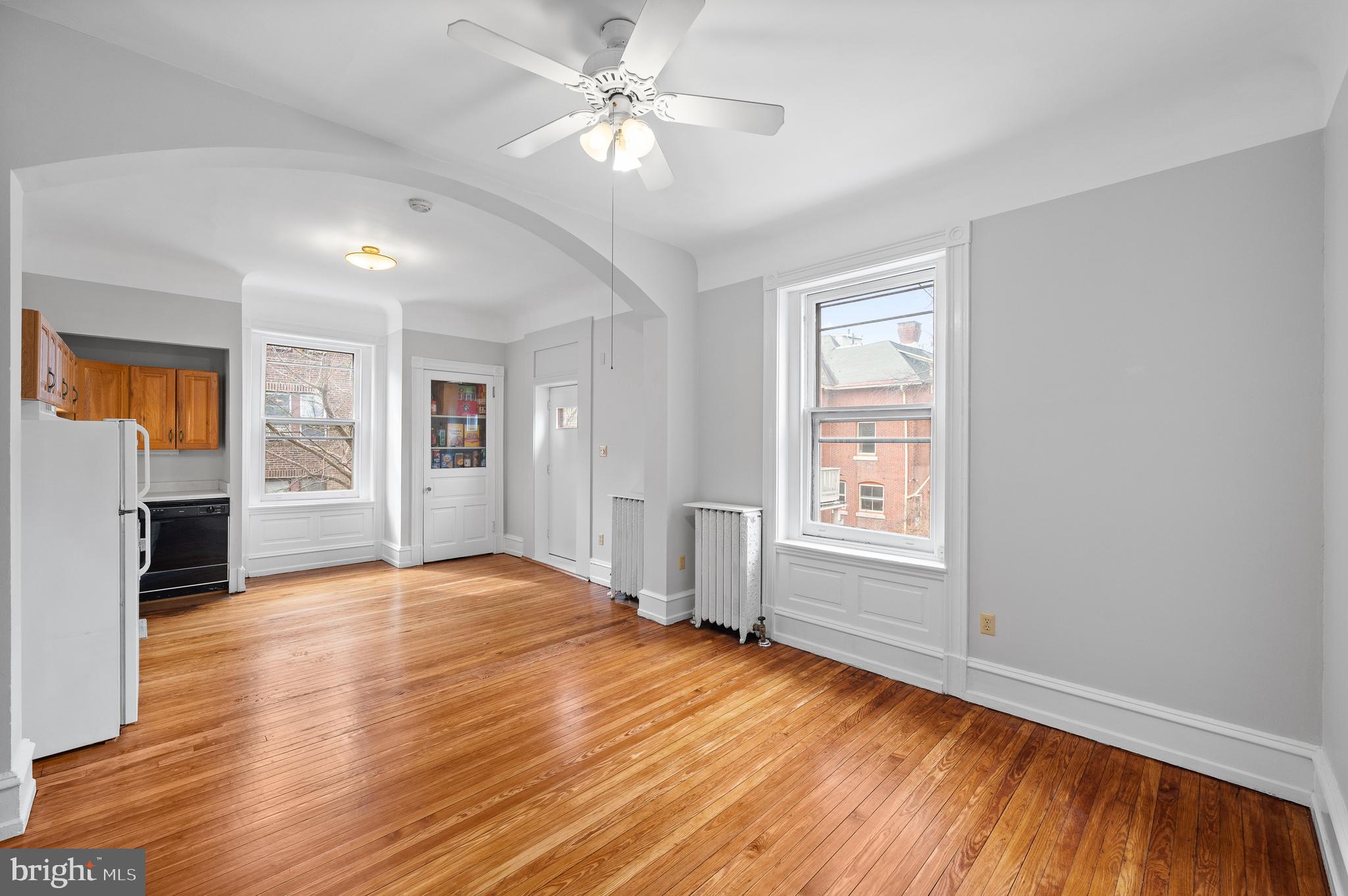 UNIVERSITY CITY - Residential