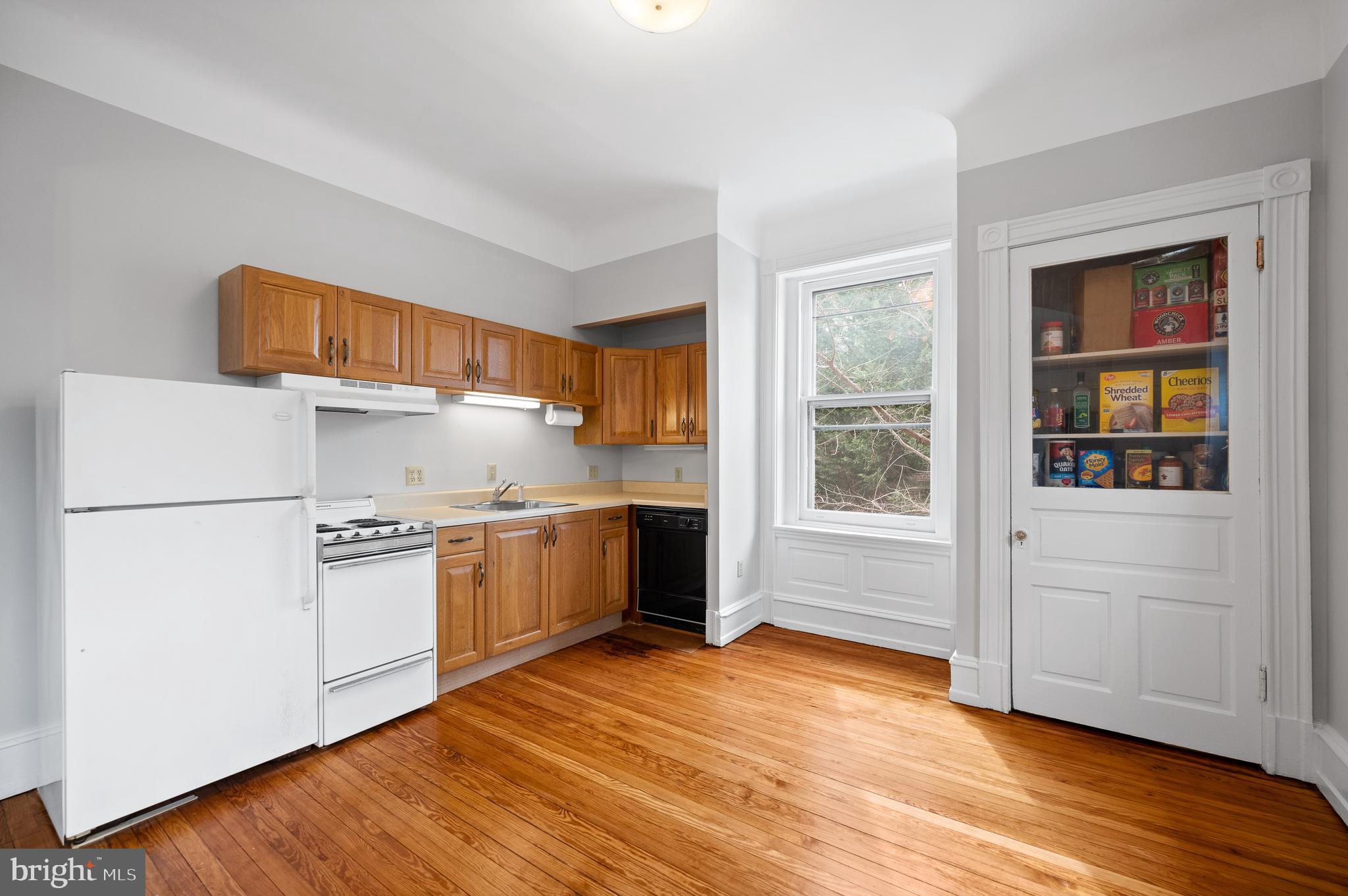 UNIVERSITY CITY - Residential