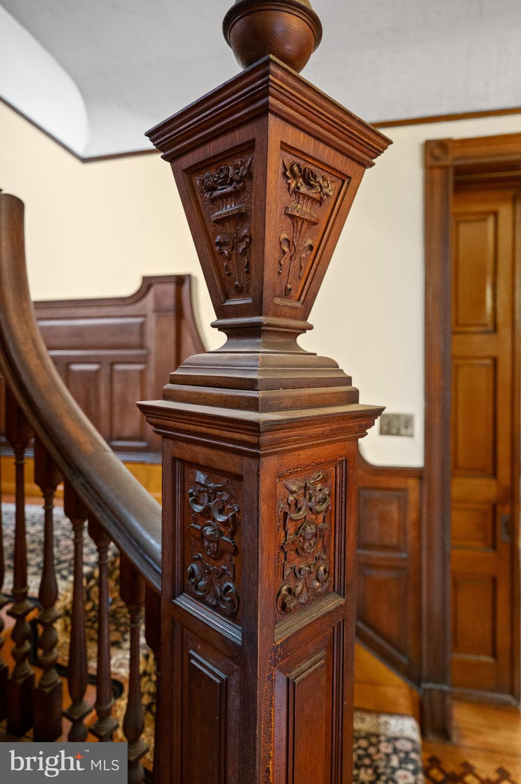 UNIVERSITY CITY - Residential