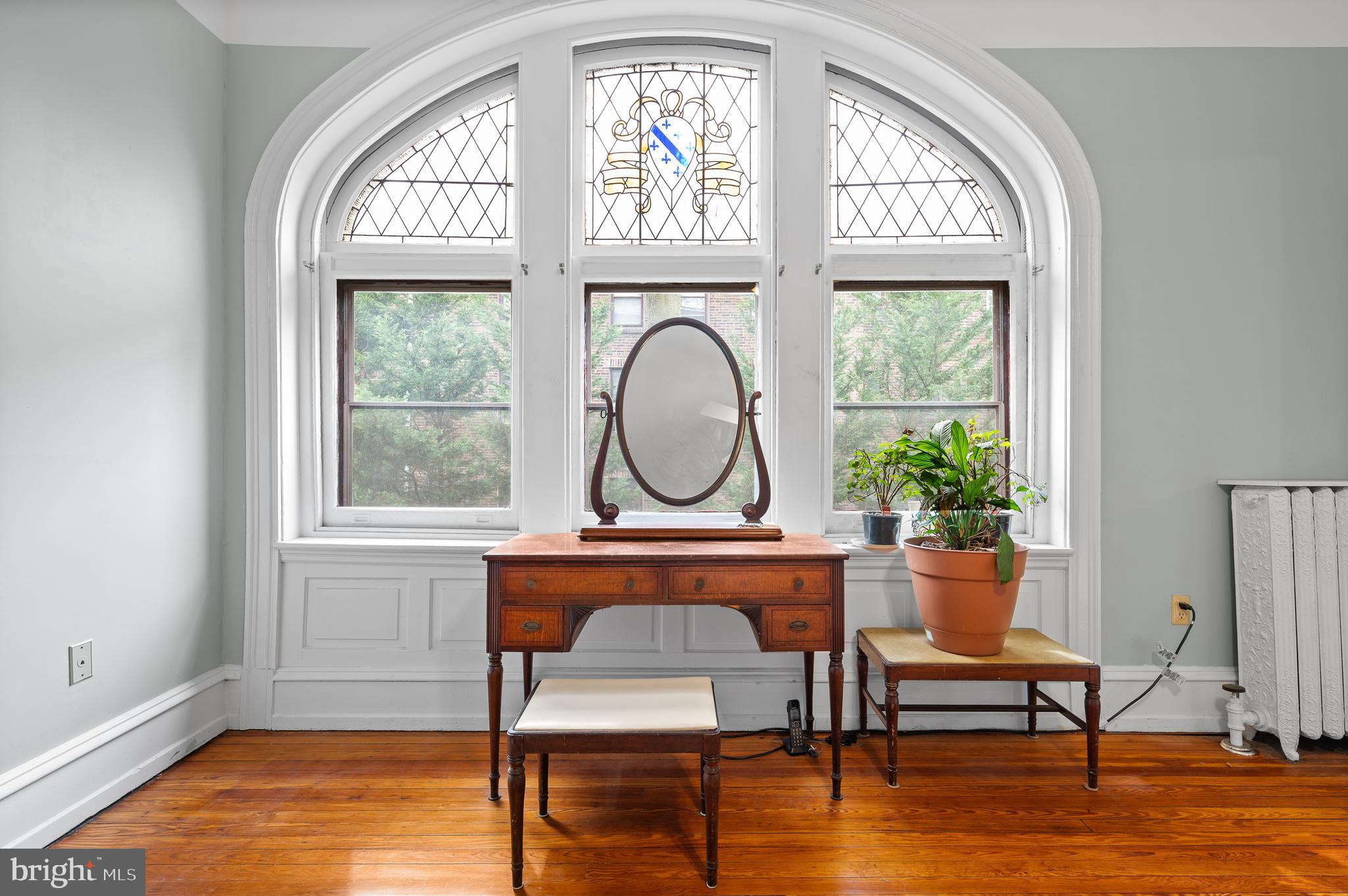 UNIVERSITY CITY - Residential